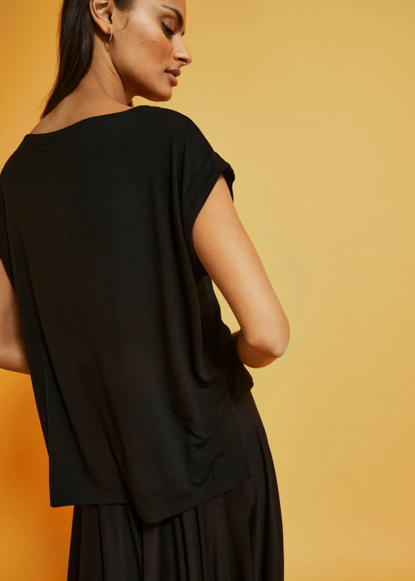 bonprix bonprix Camiseta oversize de viscosa fluida Negro Hot