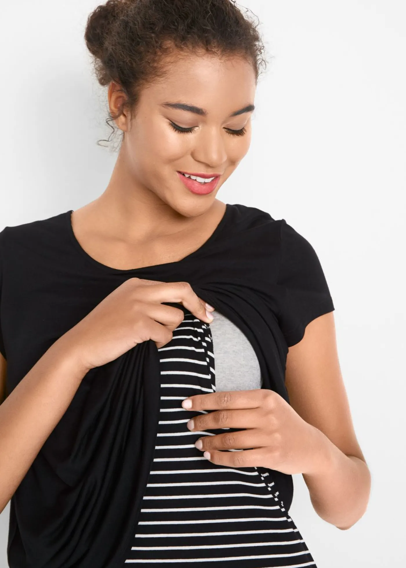 bonprix bonprix Camiseta premamá y de lactancia 2 en 1 de viscosa Negro-blanco de rayas Clearance