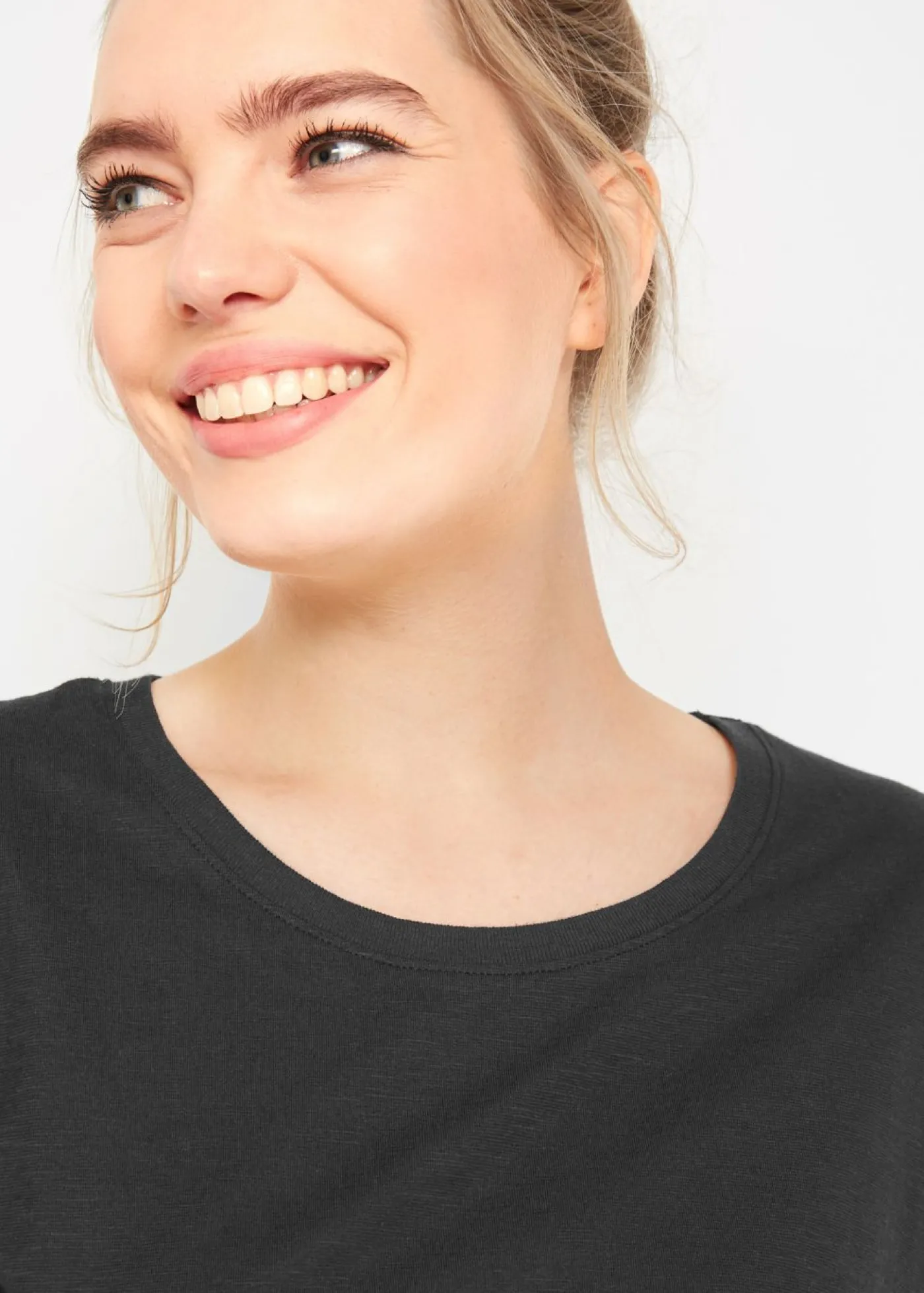 bonprix bonprix Camiseta tipo boxy Negro