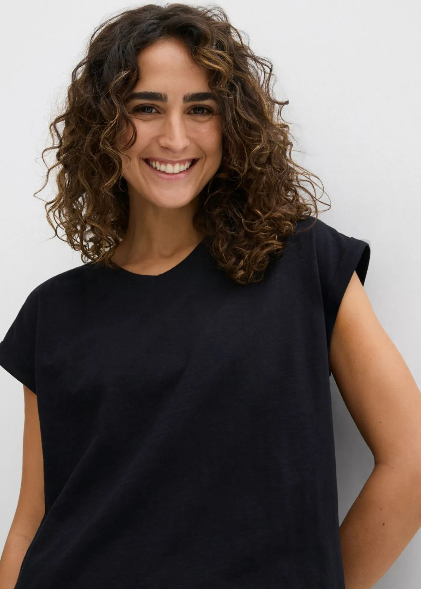 bonprix bonprix Camiseta tipo boxy de algodón orgánico puro Negro Outlet