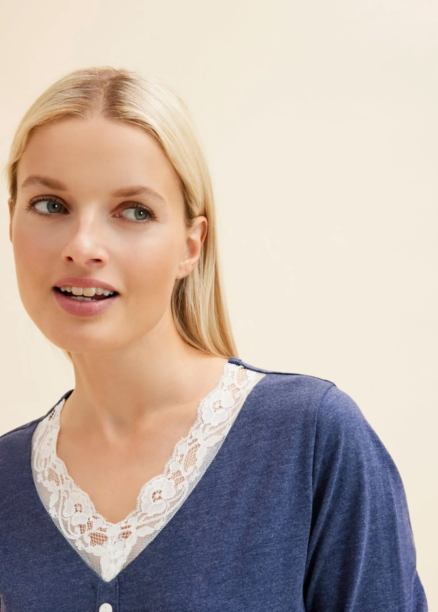 bonprix bonprix Camisón largo con botones azul marino moteado Sale