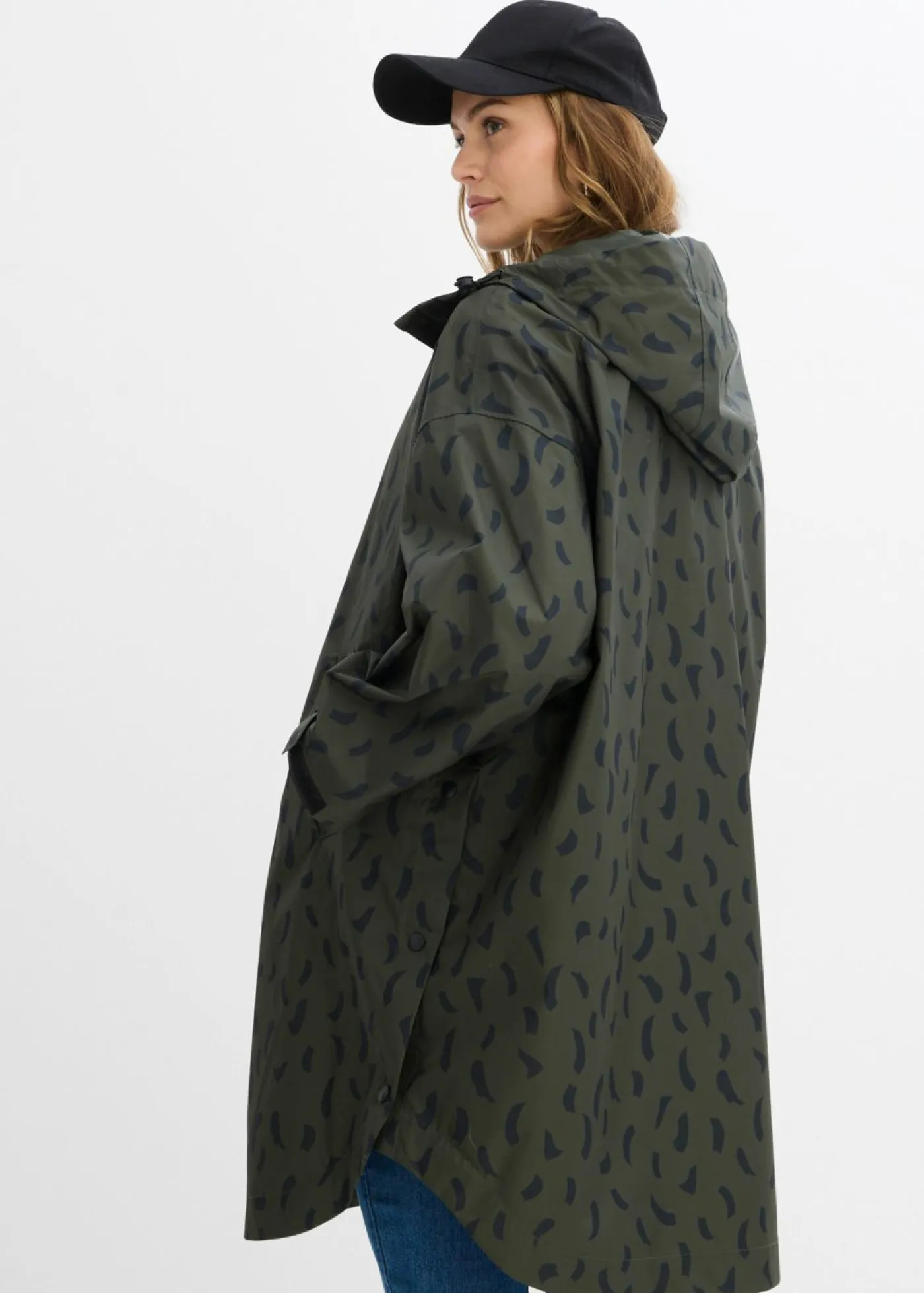 bonprix bonprix Capa impermeable premamá 3 en 1 con inserto de porteo y bolsa Oliva profundo-negro Outlet