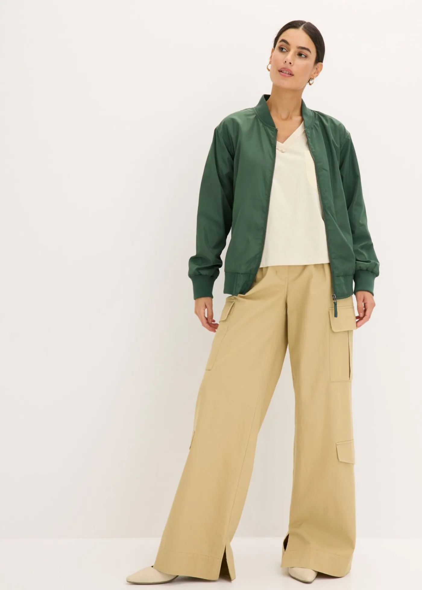 bonprix bonprix Cazadora verde sombra Outlet