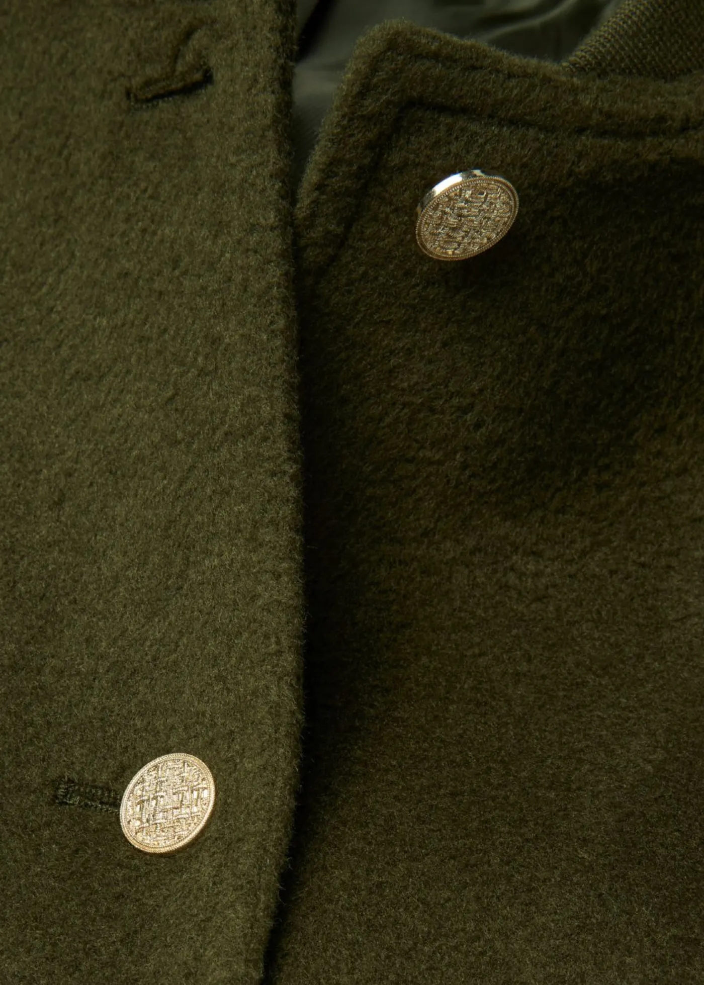 bonprix bonprix Cazadora Verde oliva oscuro Clearance