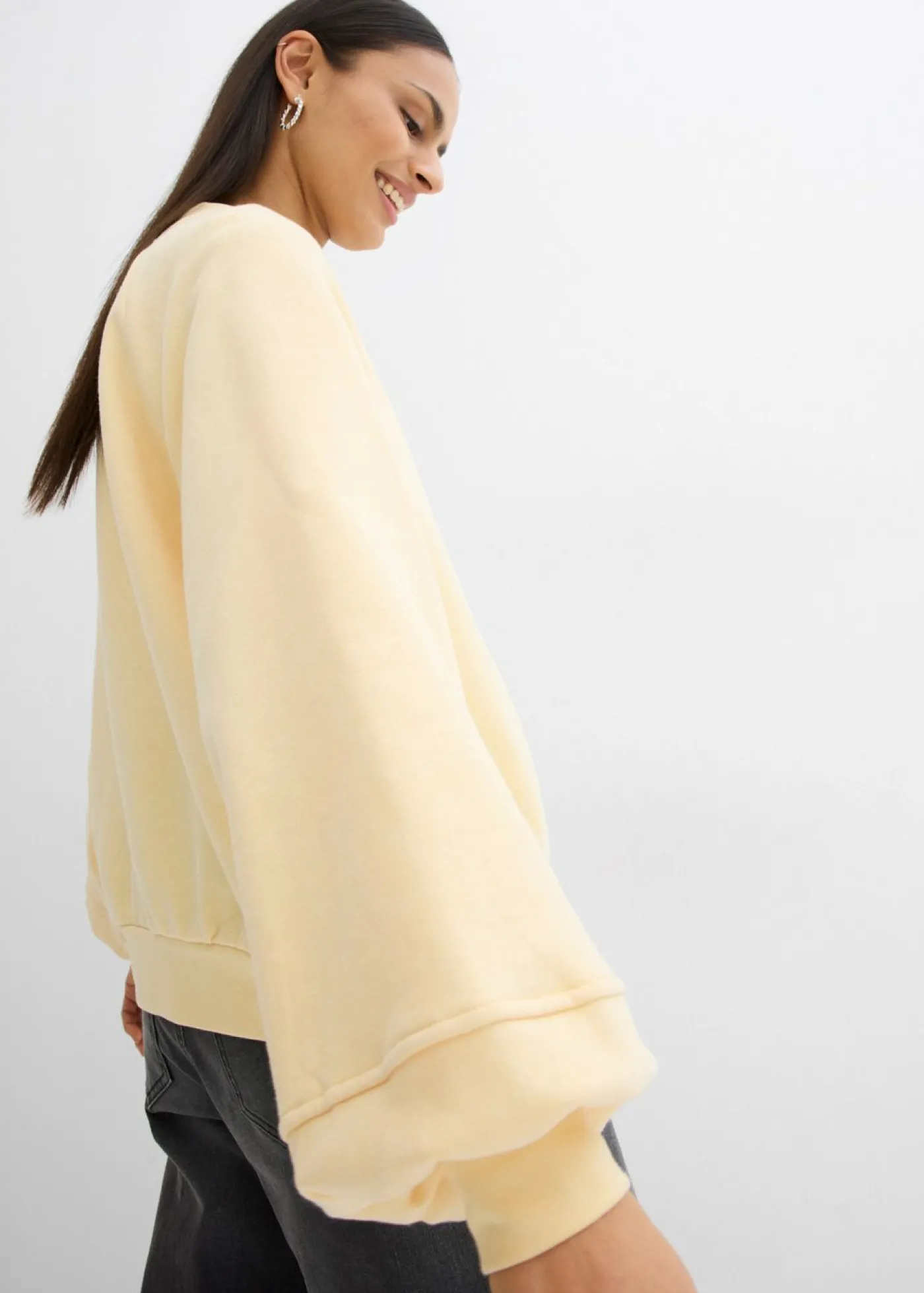 bonprix bonprix Cazadora con mangas abullonadas Amarillo claro Clearance