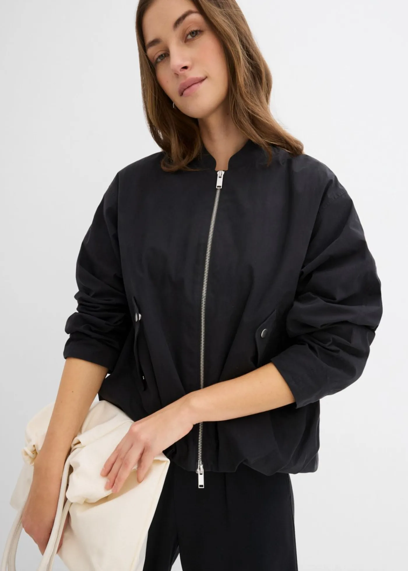 bonprix bonprix Cazadora suave Negro Outlet