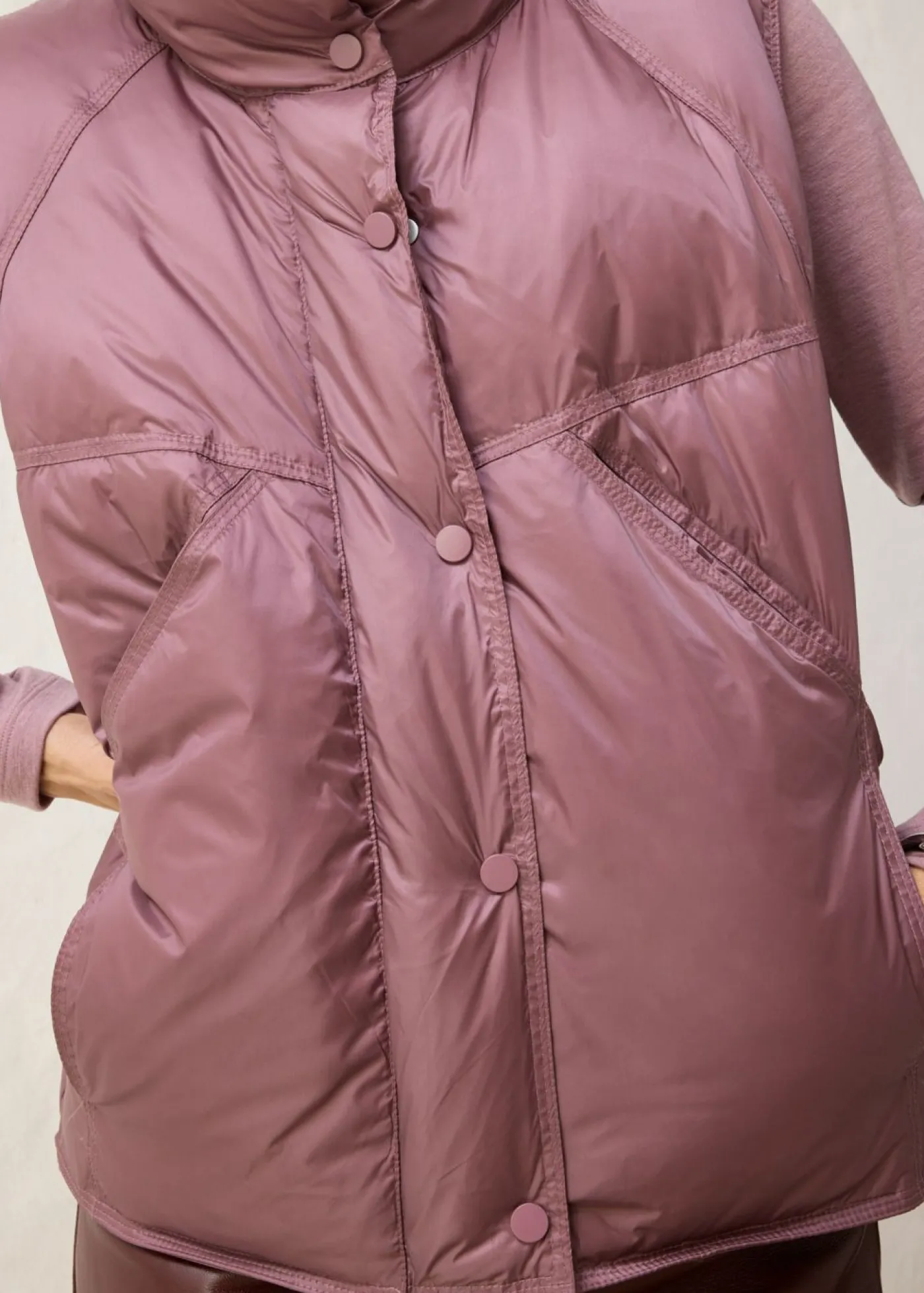 bonprix bonprix Chaleco acolchado con plumón reciclado Violeta mate Outlet