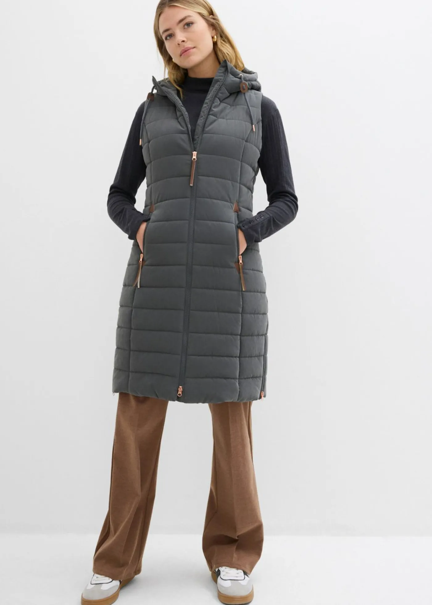 bonprix bonprix Chaleco acolchado largo antracita Hot