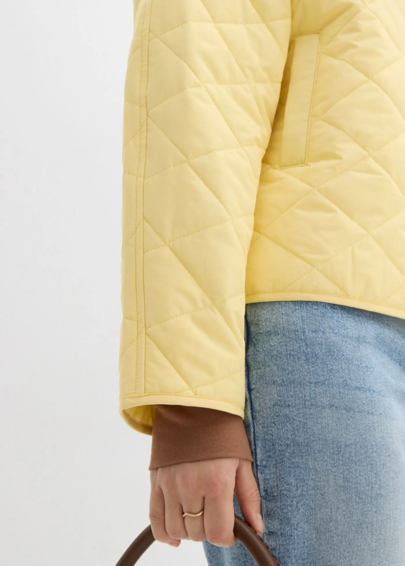 bonprix bonprix Chaqueta acolchada con corte holgado Amarillo claro New