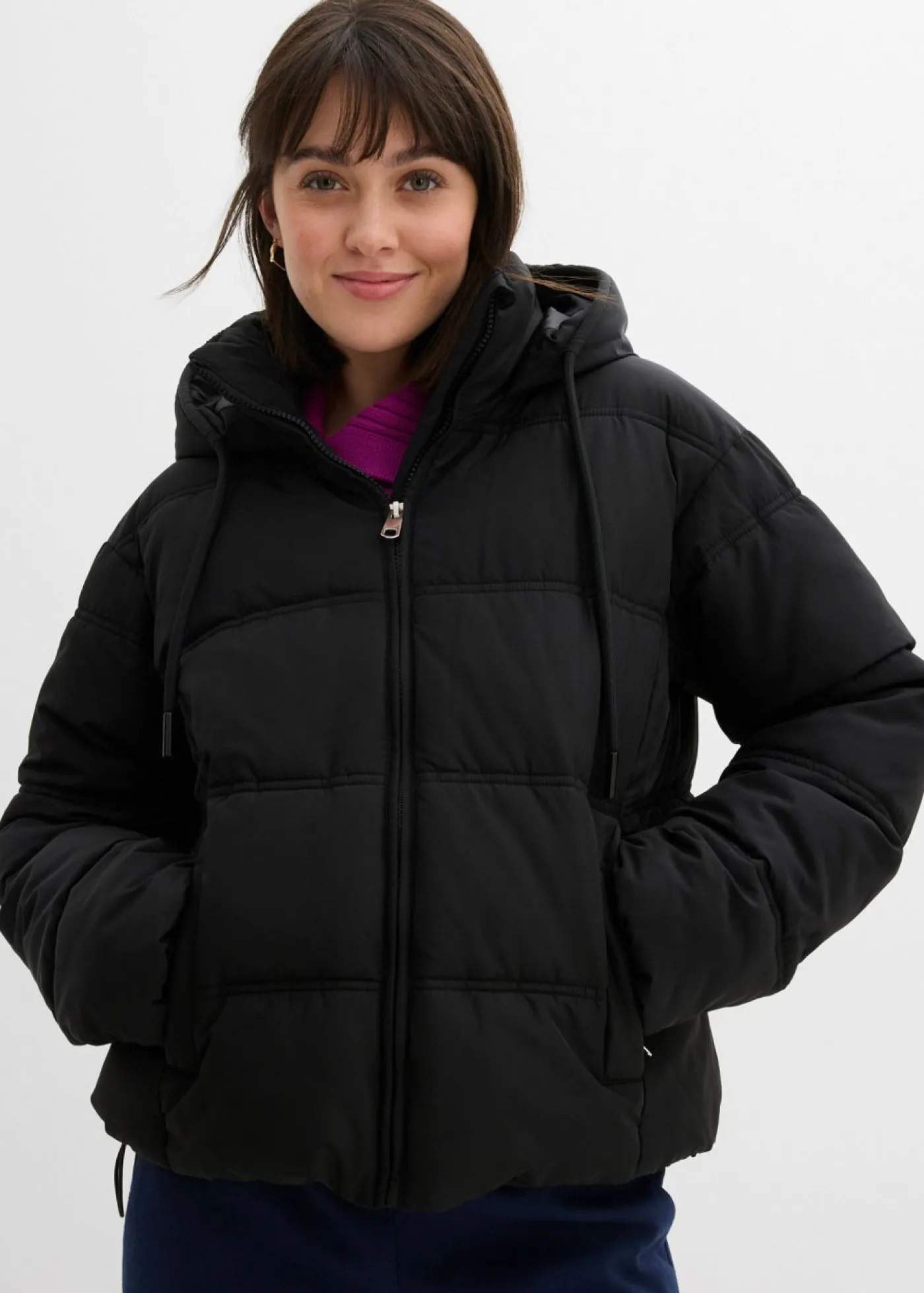 bonprix bonprix Chaqueta acolchada corta Negro Hot