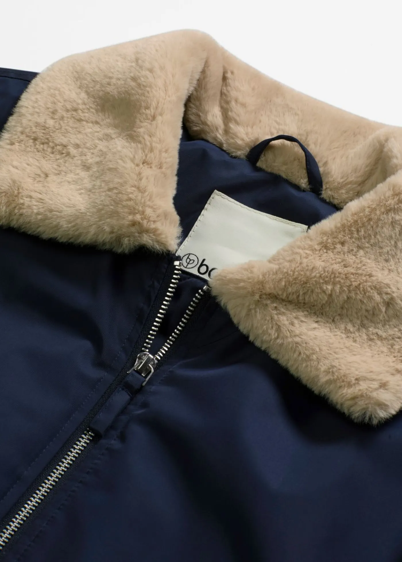 bonprix bonprix Chaqueta acolchada para exteriores azul tinta