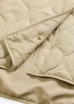 bonprix bonprix Chaqueta acolchada ultraligera con corte holgado Verde aceite Sale