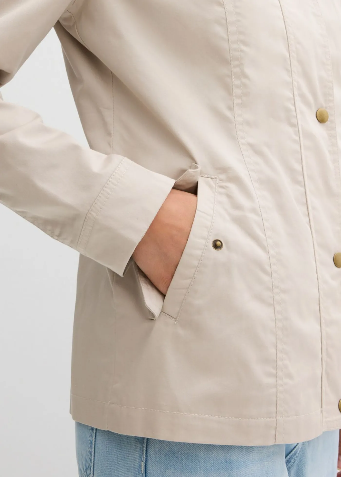 bonprix bonprix Chaqueta con cuello alto gris piedra Sale