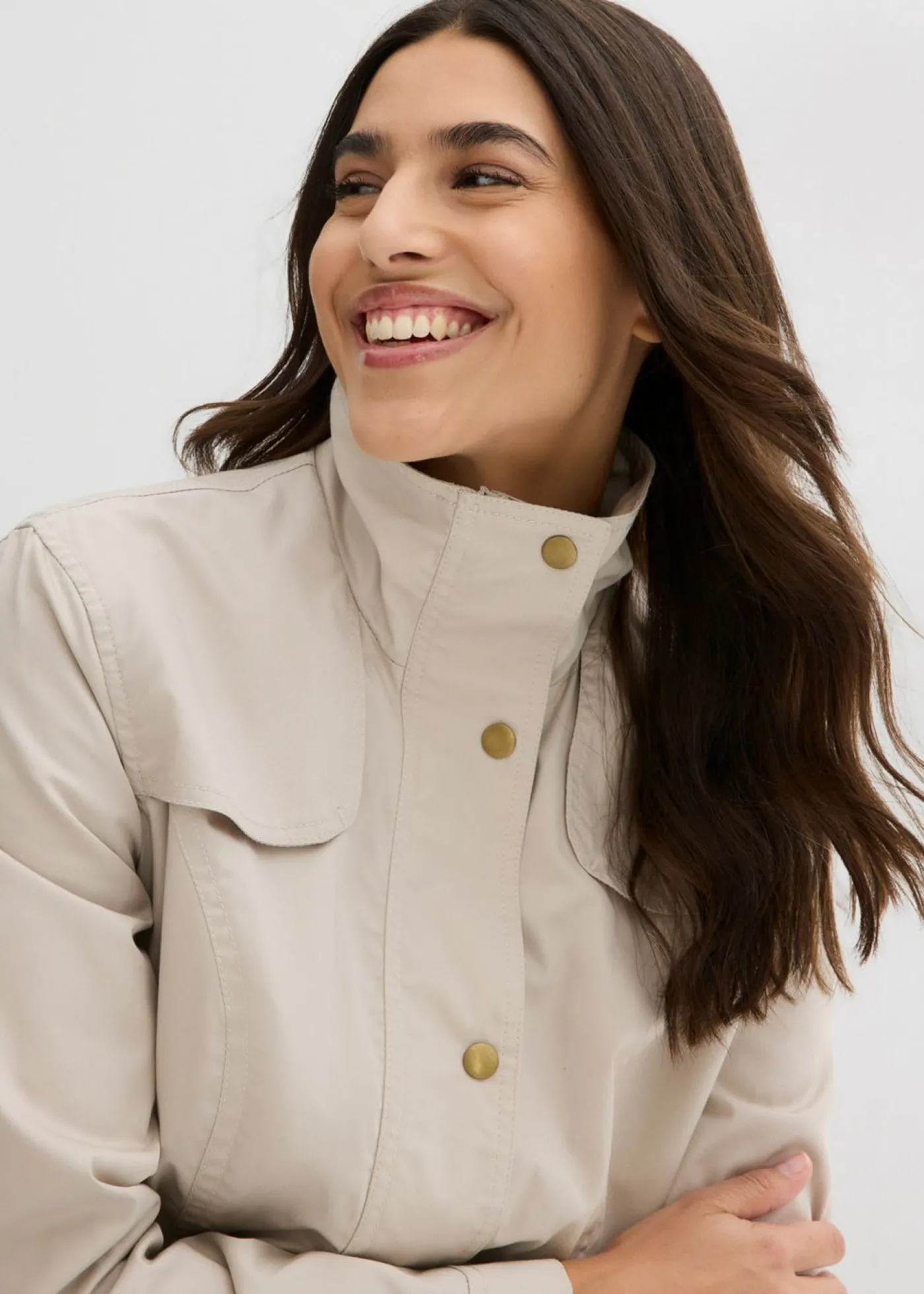 bonprix bonprix Chaqueta con cuello alto gris piedra Sale
