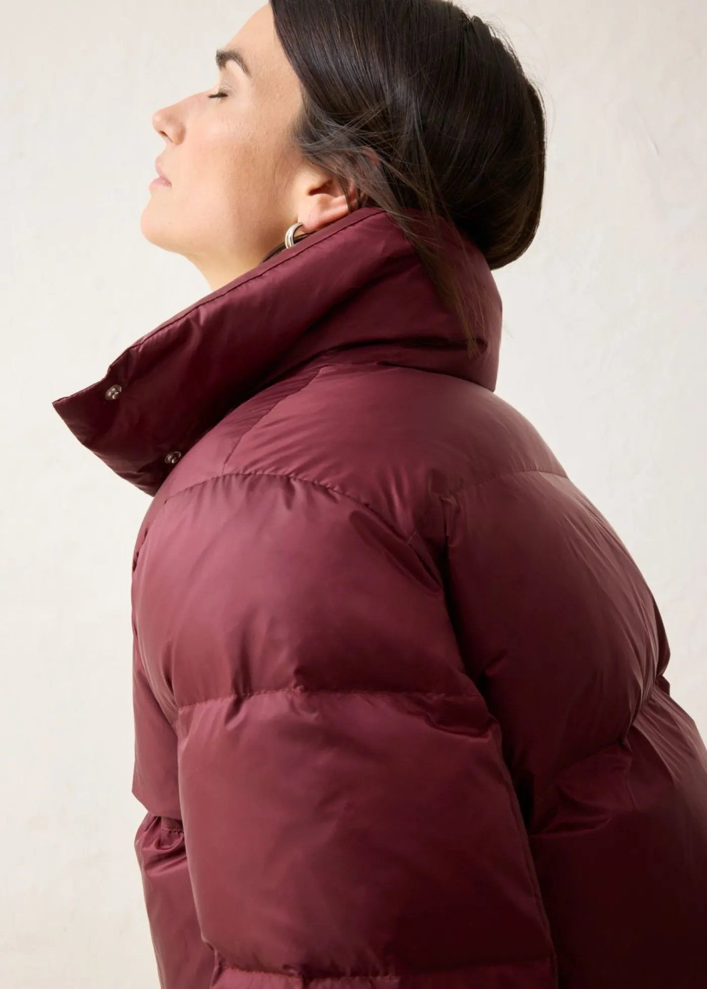 bonprix bonprix Chaqueta con plumón reciclado y mangas de punto mora oscuro