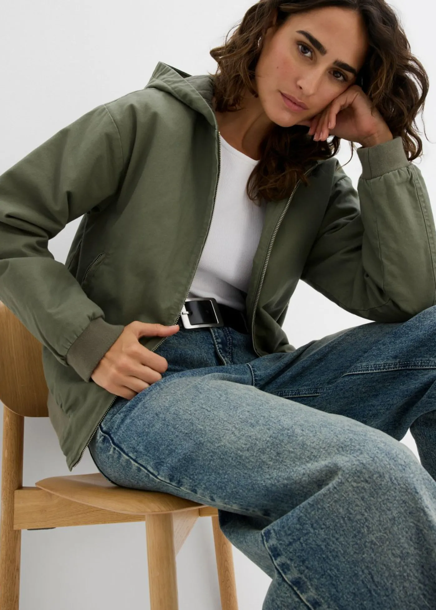 bonprix bonprix Chaqueta de algodón puro para exteriores Verde grisáceo Outlet