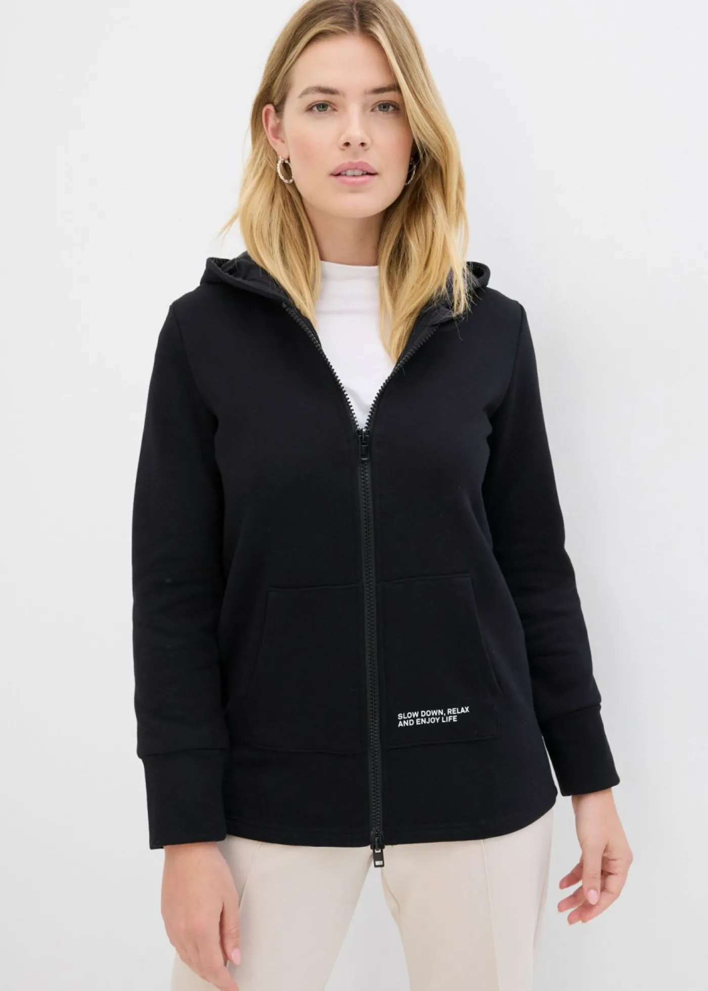 bonprix bonprix Chaqueta de chándal de suave mezcla de algodón Negro Outlet