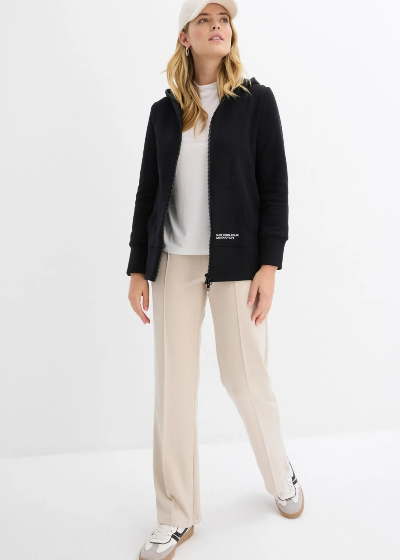 bonprix bonprix Chaqueta de chándal de suave mezcla de algodón Negro Outlet