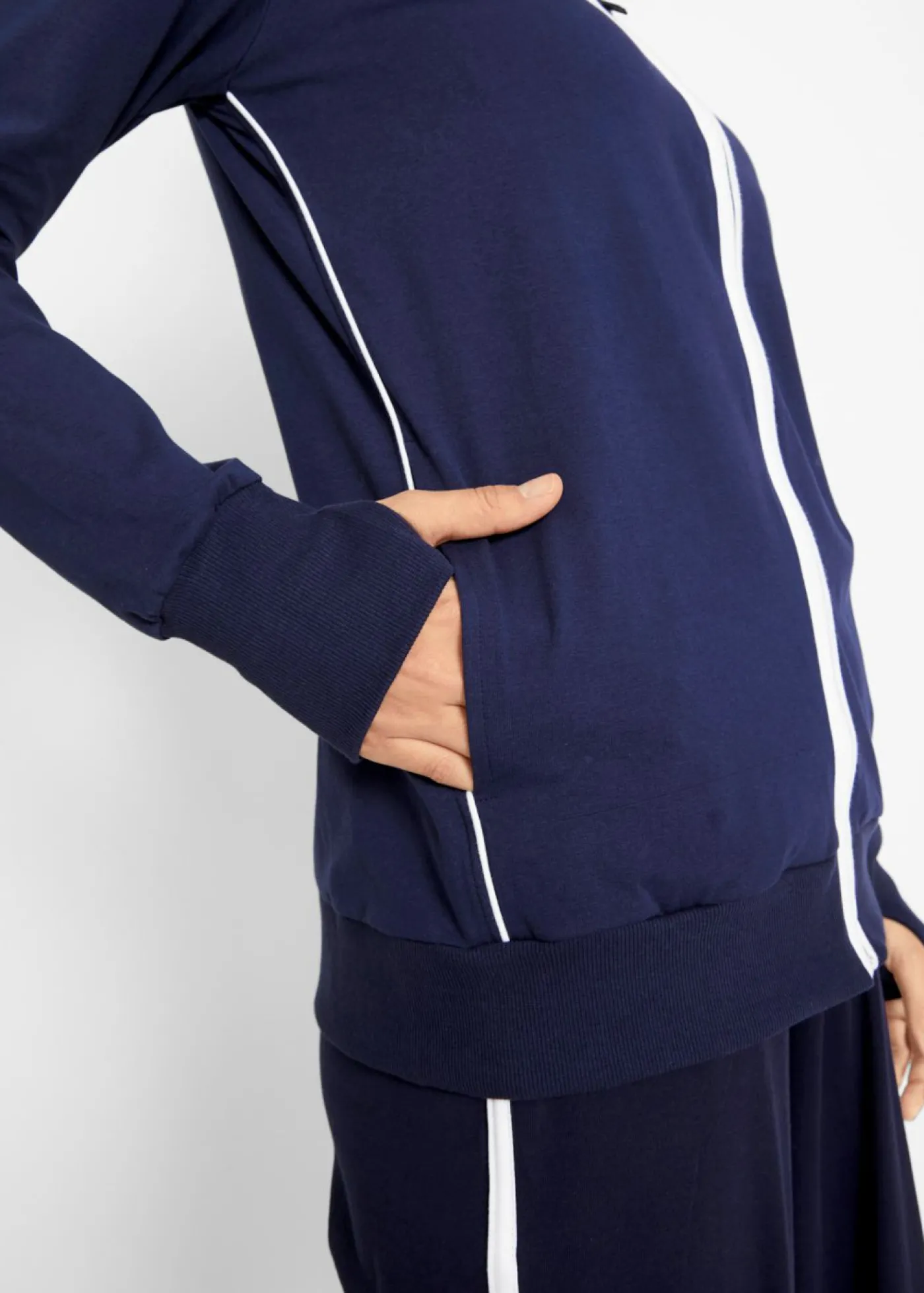 bonprix bonprix Chaqueta de chándal elástica con algodón Azul marino Online