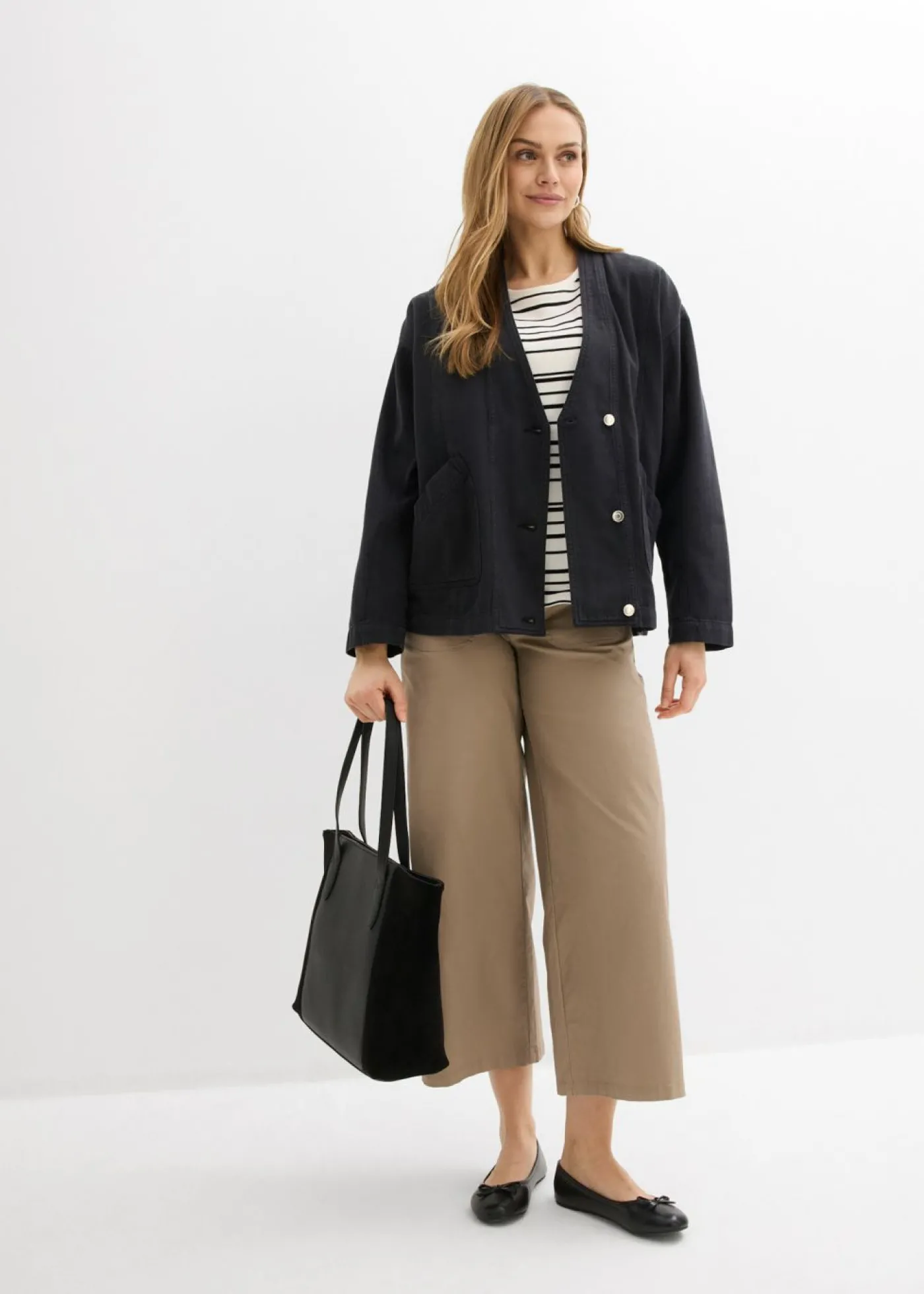 bonprix bonprix Chaqueta de entretiempo Negro Online