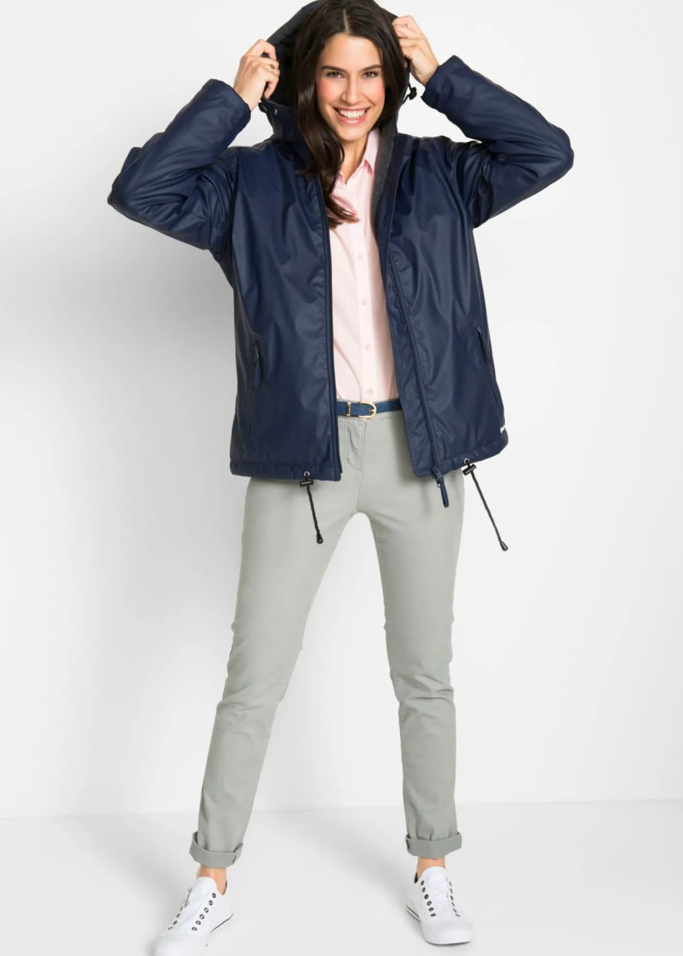 bonprix bonprix Chaqueta de invierno ligeramente acolchada Azul marino Discount