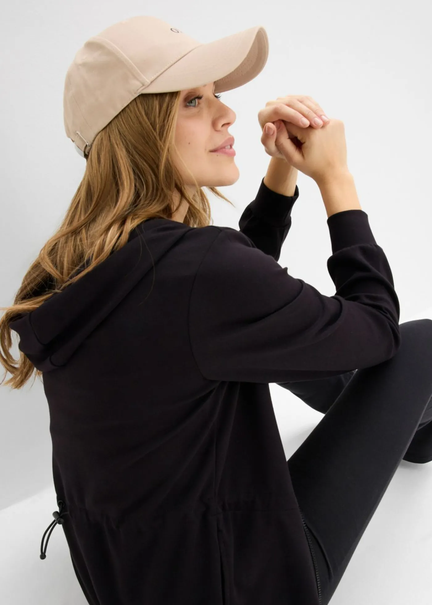 bonprix bonprix Chaqueta de neopreno suave Negro Hot
