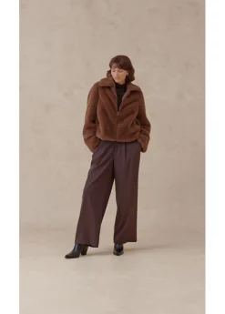 bonprix bonprix Chaqueta de pelo sintético marrón pimienta New