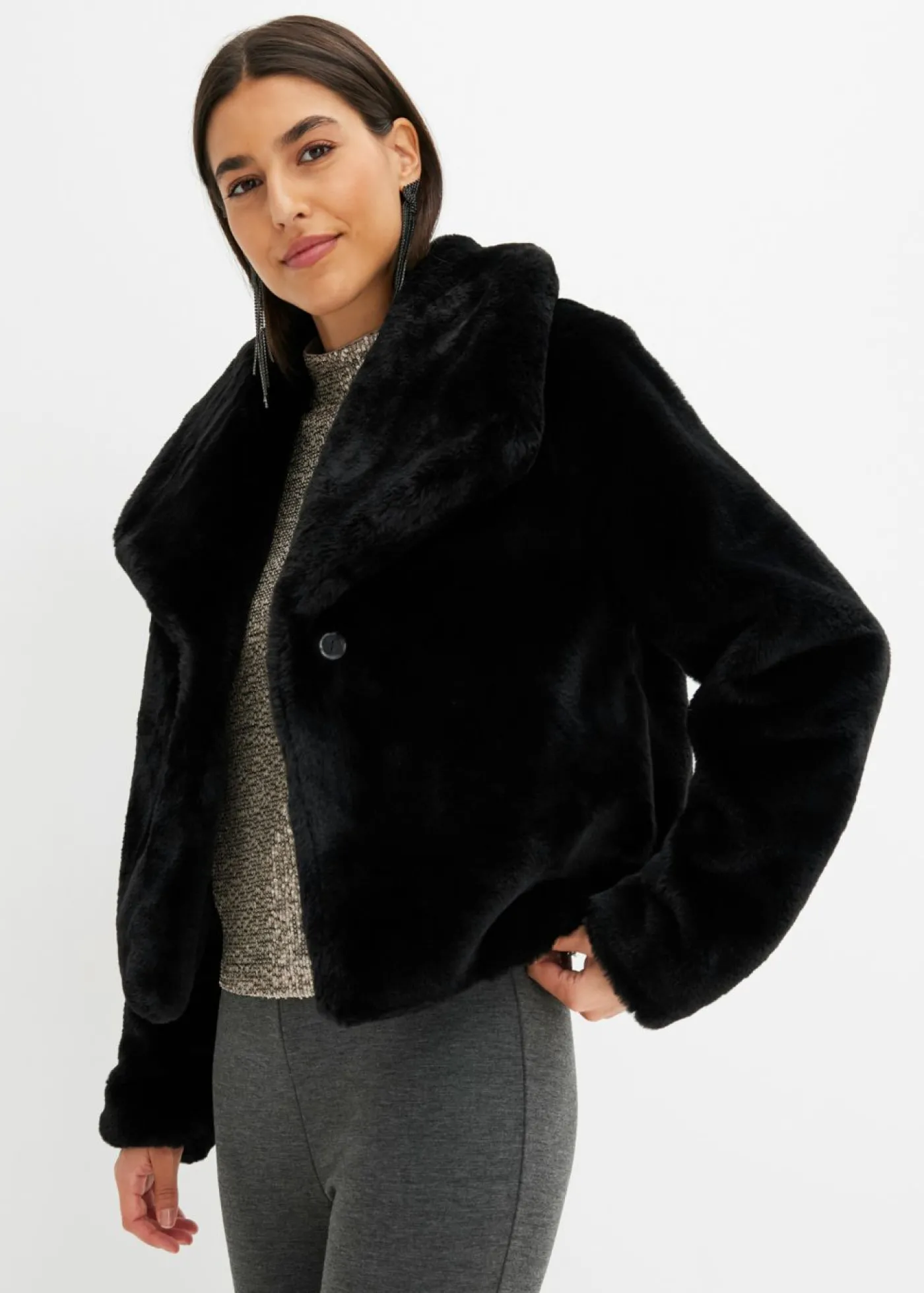 bonprix bonprix Chaqueta de pelo sintético Negro Clearance