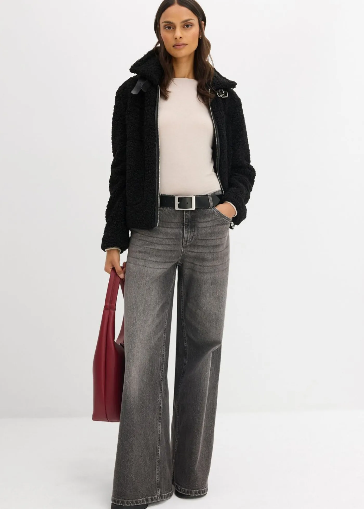 bonprix bonprix Chaqueta de pelo sintético Negro New