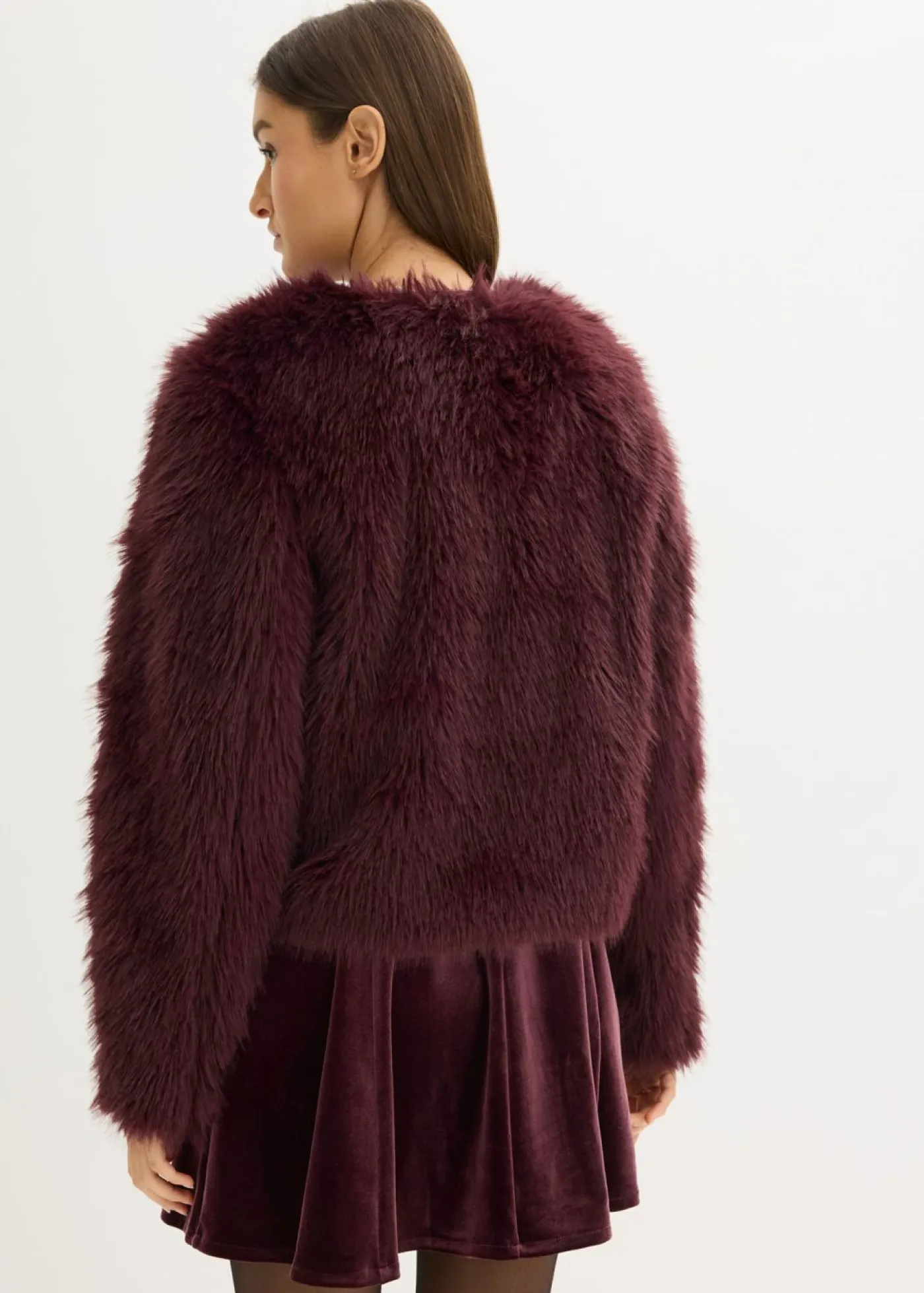 bonprix bonprix Chaqueta de pelo sintético rojo burdeos