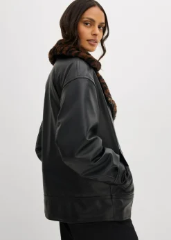 bonprix bonprix Chaqueta de piel sintética con pelo sintético de leopardo Negro Outlet