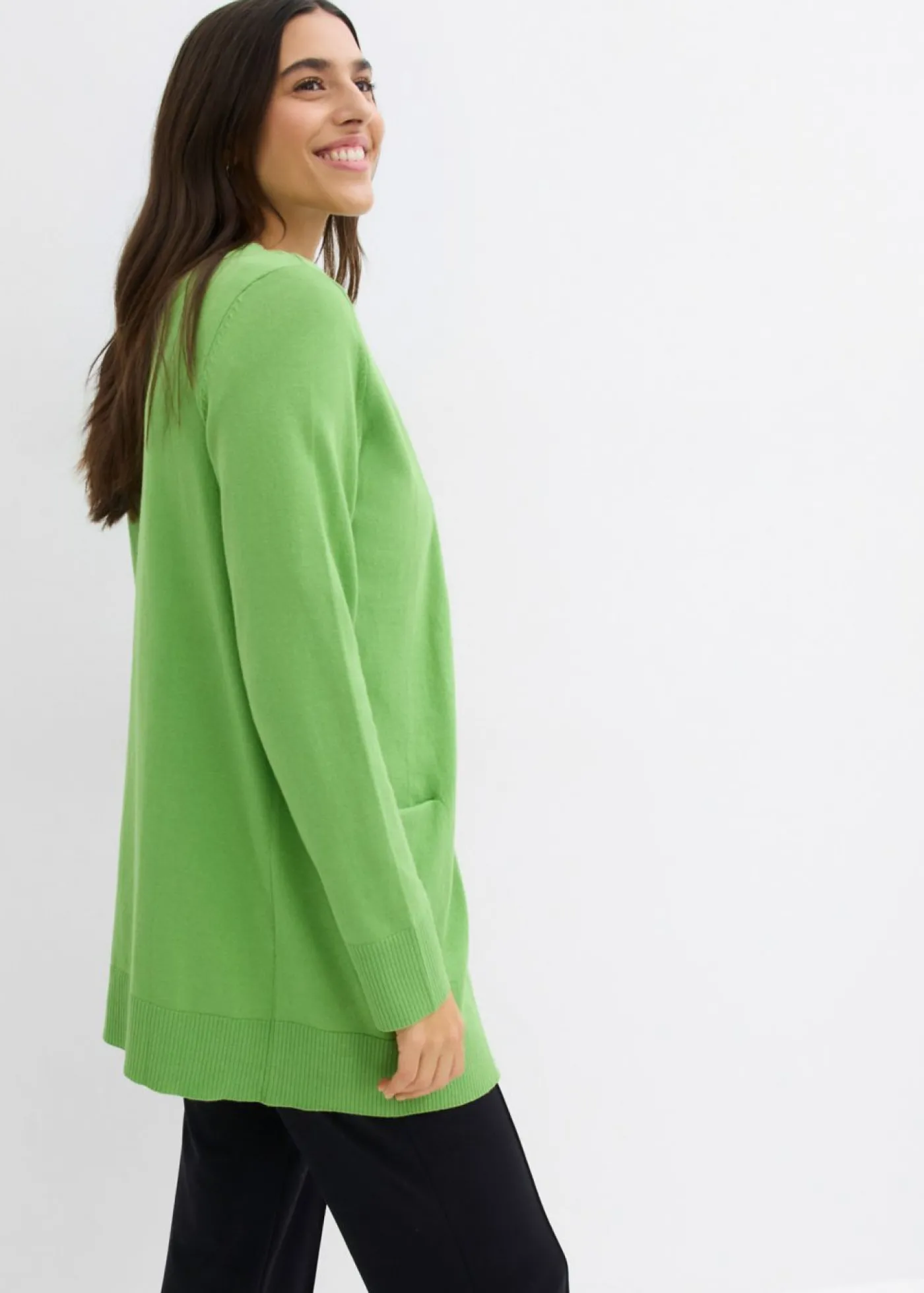 bonprix bonprix Chaqueta de punto con bolsillos y manga larga Verde Outlet