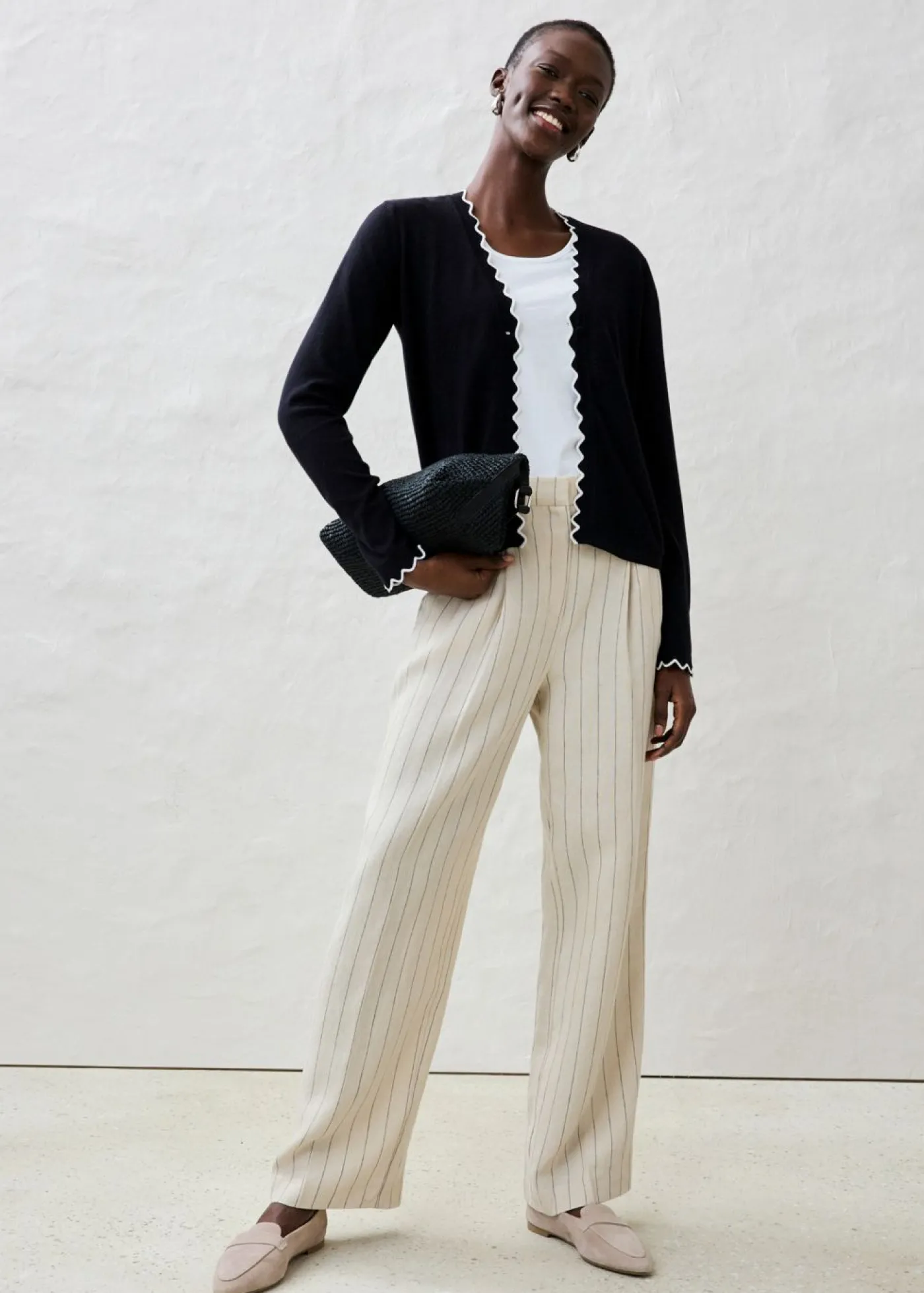 bonprix bonprix Chaqueta de punto con contenido de seda Negro-blanco lana Online