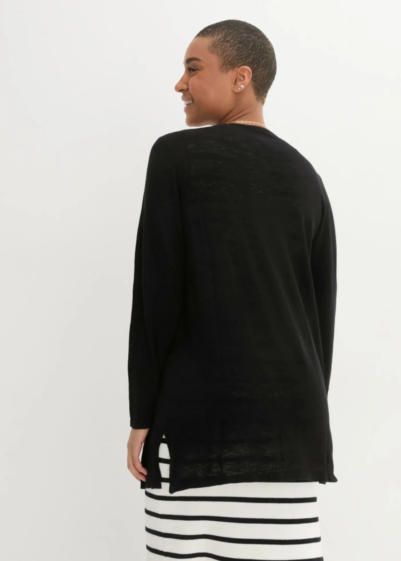 bonprix bonprix Chaqueta de punto de algodón ligero y calidad superior Negro Sale