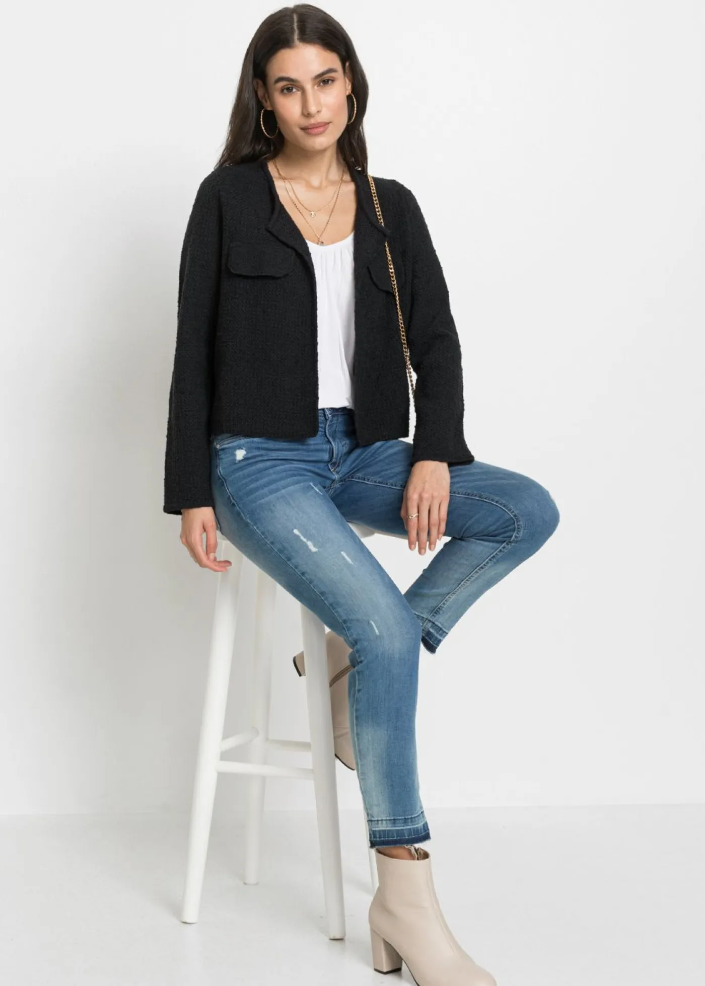 bonprix bonprix Chaqueta de punto de bouclé Negro Online