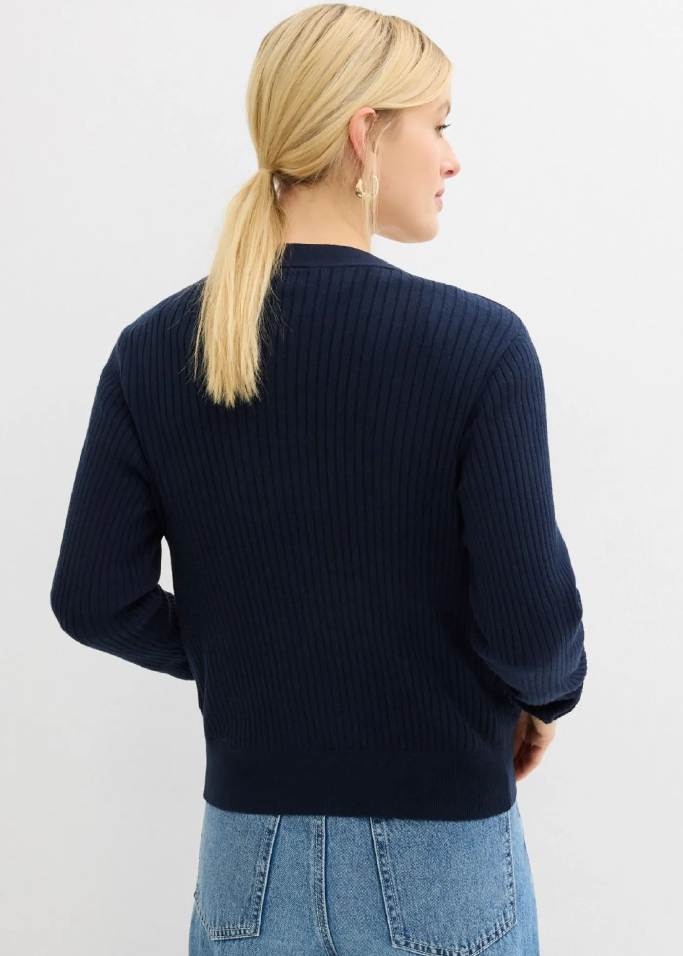 bonprix bonprix Chaqueta de punto de mezcla de viscosa suave Azul marino