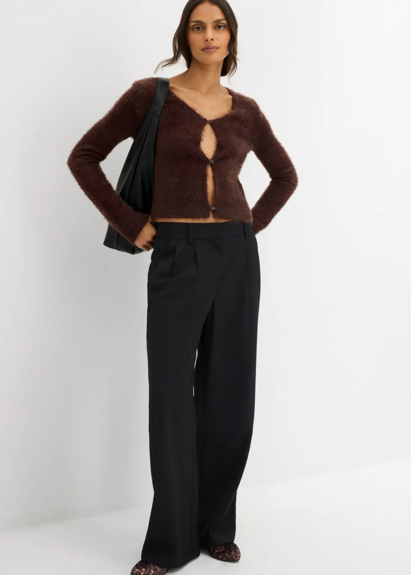 bonprix bonprix Chaqueta de punto fino de hilo suave Marrón oscuro Clearance