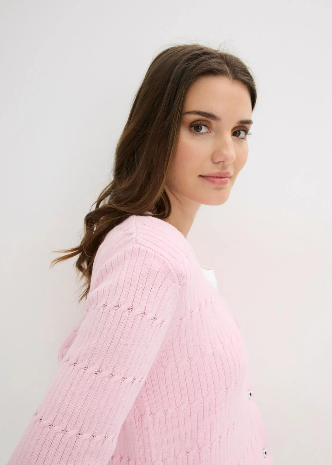bonprix bonprix Chaqueta de punto fino de mezcla de viscosa rosa cristal New