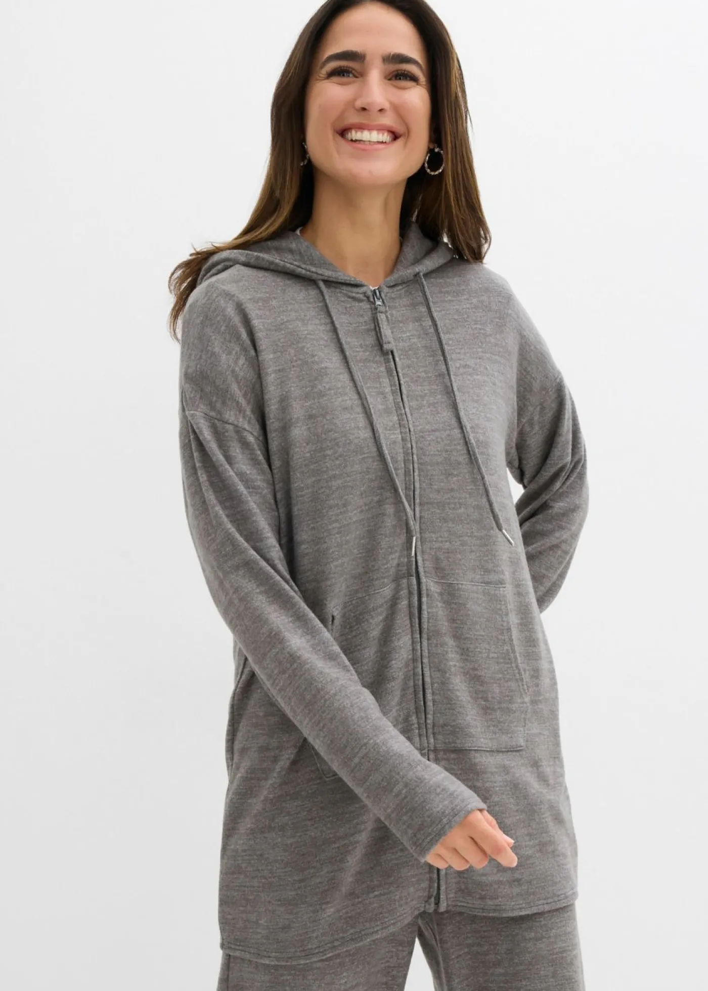 bonprix bonprix Chaqueta de punto fino de mezcla de viscosa con aspecto de punto Antracita jaspeado