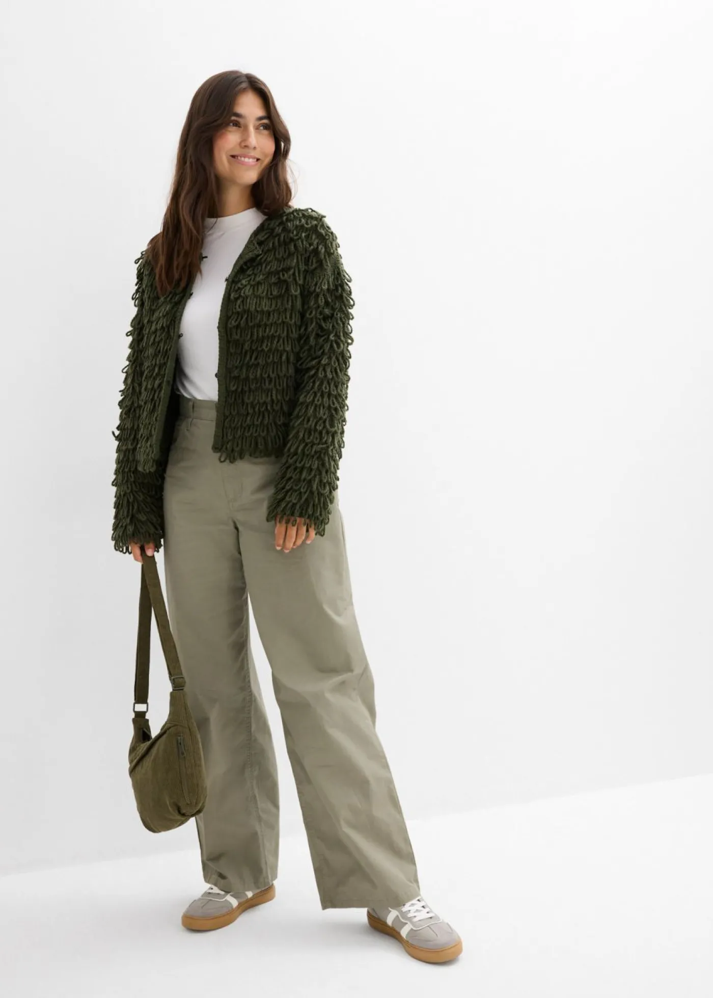 bonprix bonprix Chaqueta de punto grueso oliva profundo New
