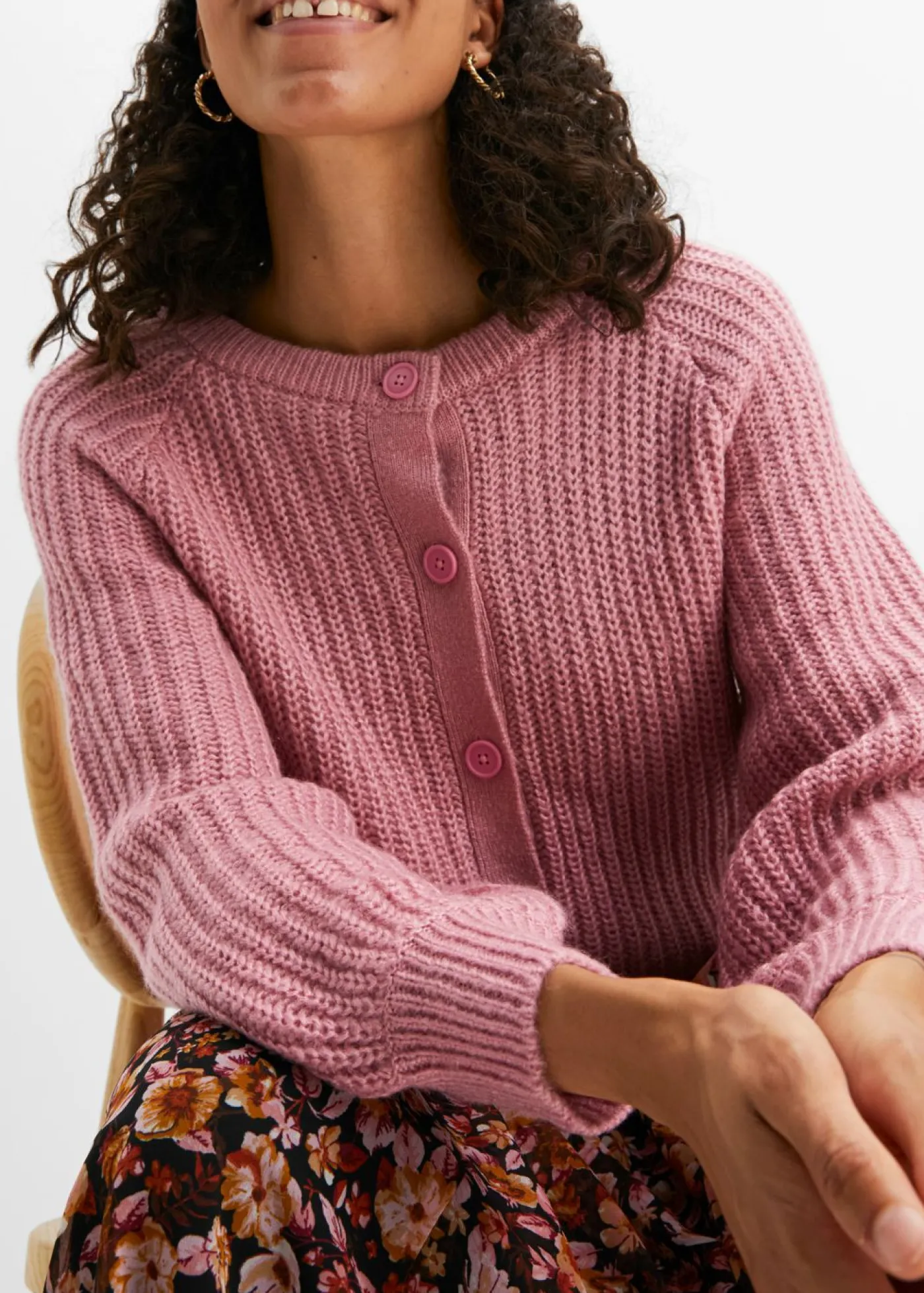 bonprix RAINBOW Chaqueta de punto grueso Rosa frambuesa Hot