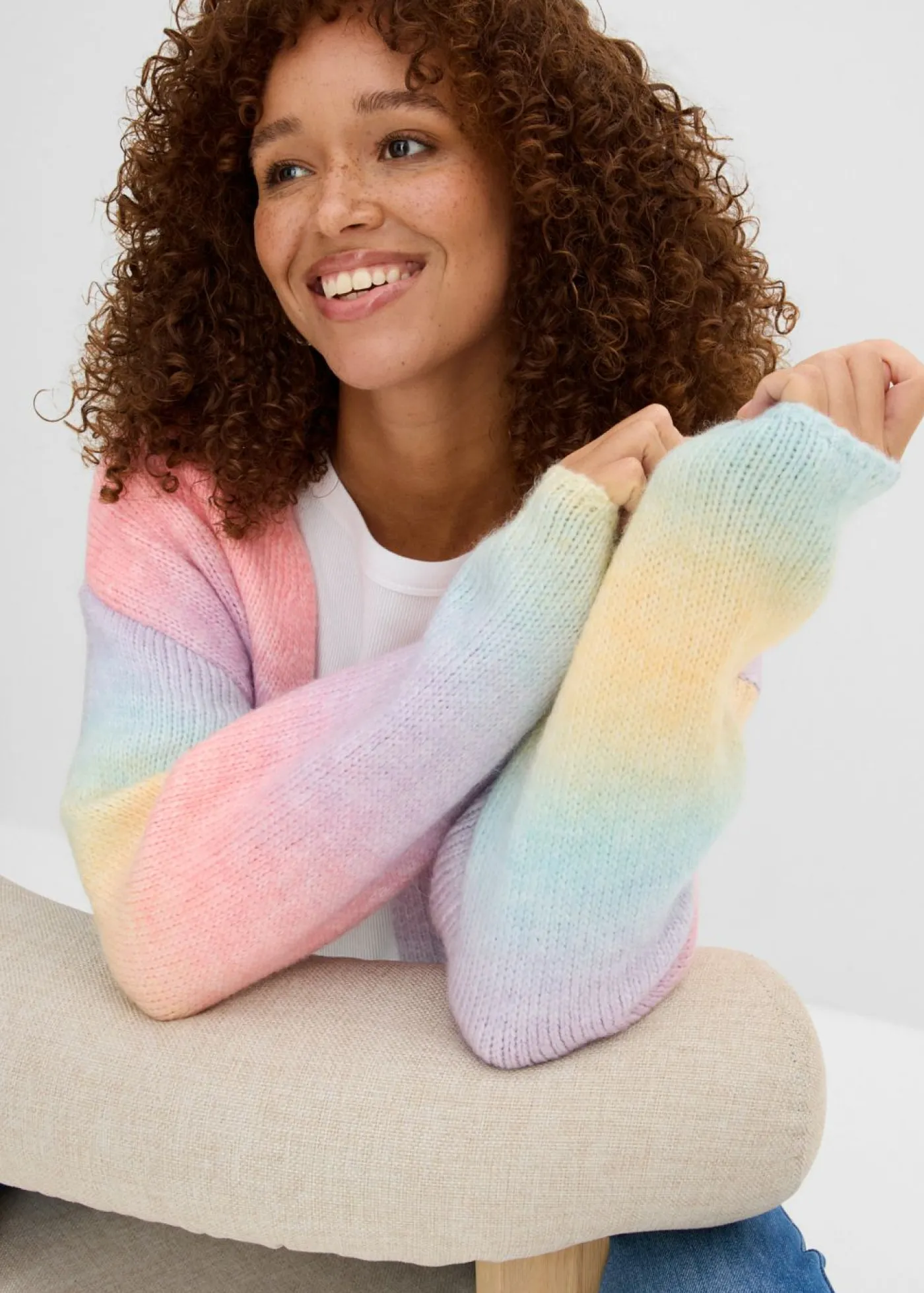 bonprix bonprix Chaqueta de punto grueso en suave mezcla de lana azul pálido/rosa pálido/amarillo/púrpura Sale