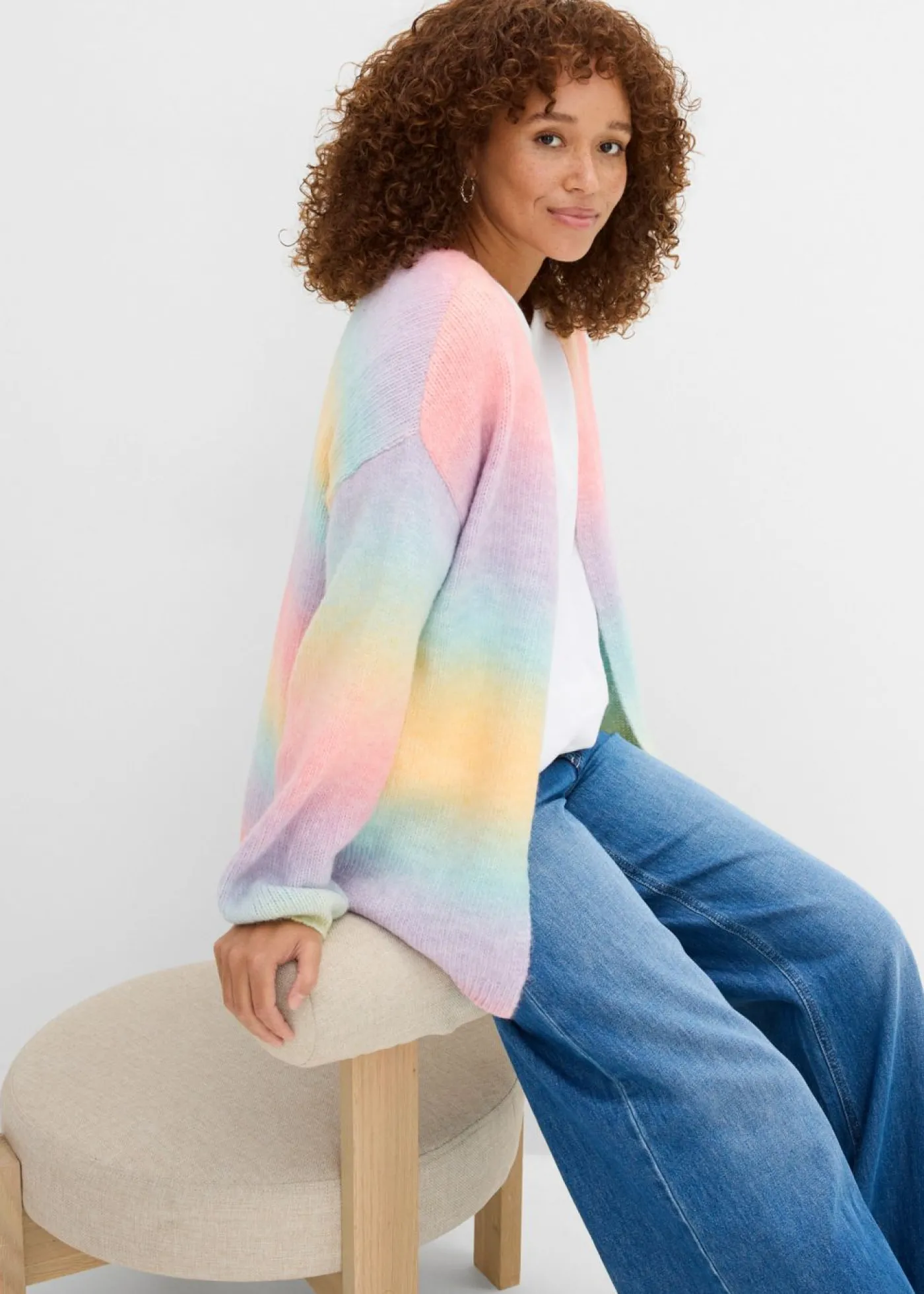 bonprix bonprix Chaqueta de punto grueso en suave mezcla de lana azul pálido/rosa pálido/amarillo/púrpura Sale