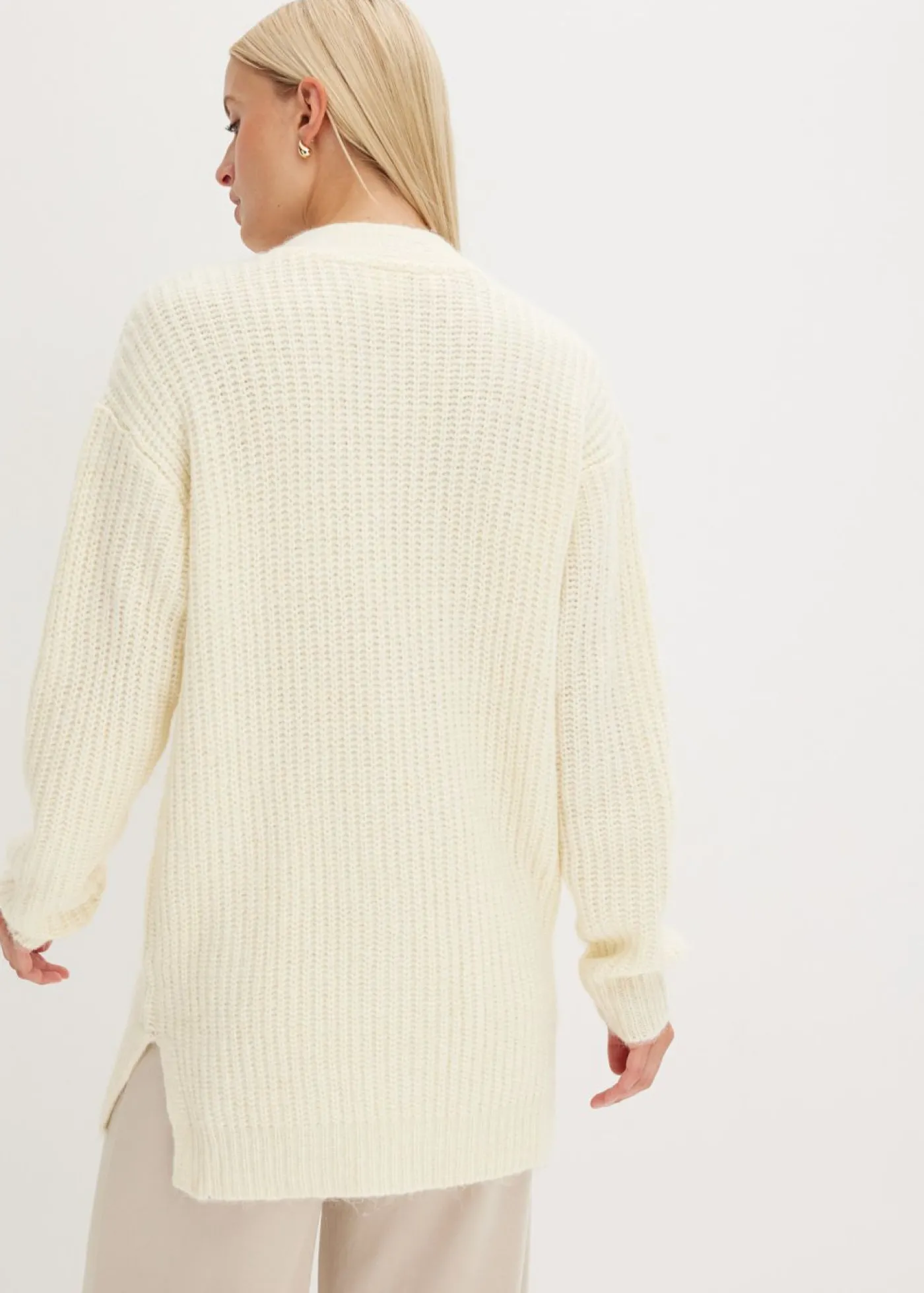 bonprix bonprix Chaqueta de punto grueso de suave mezcla de lana Blanco-crema Hot