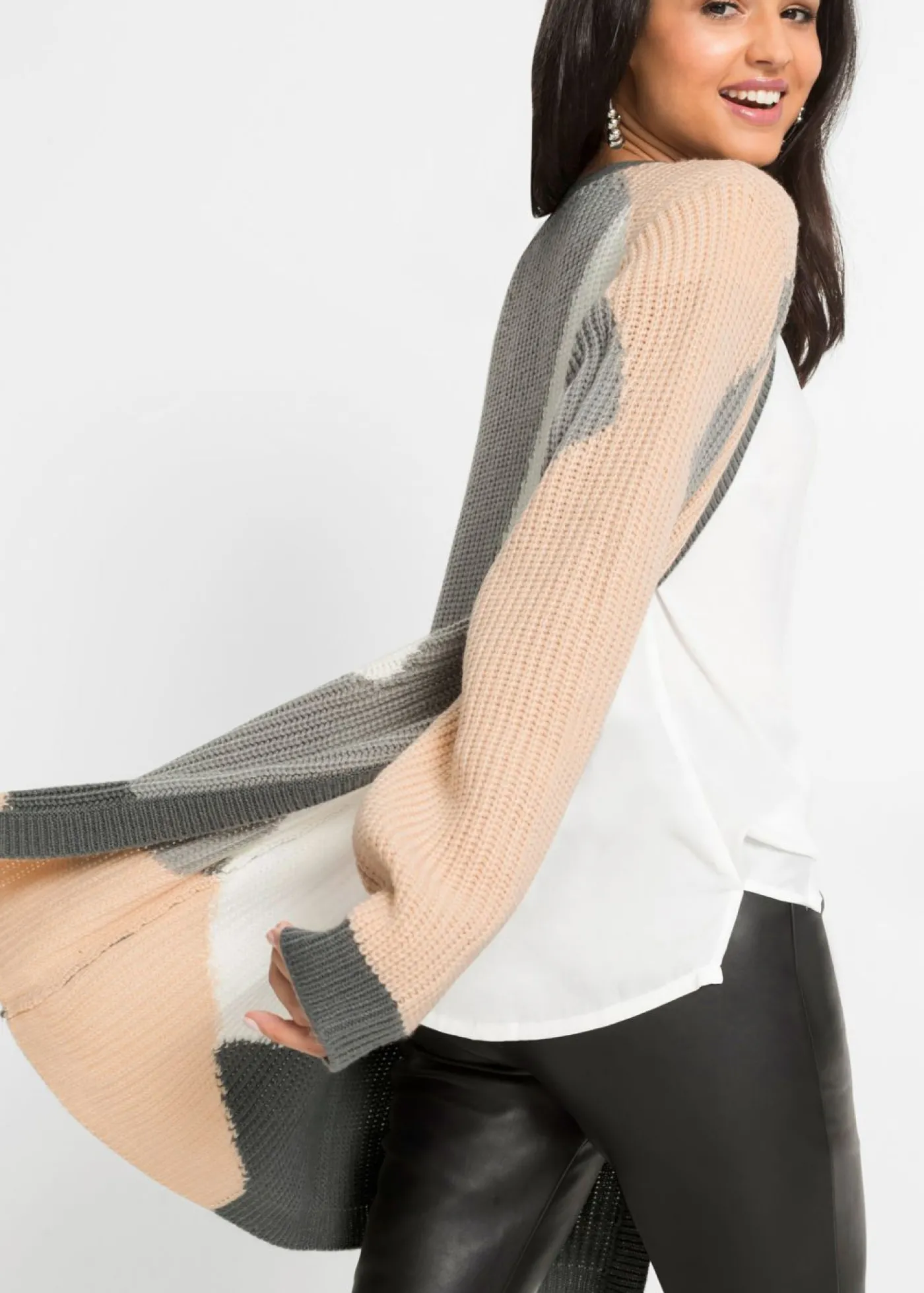 bonprix bonprix Chaqueta de punto oversize Beige/blanco lana/antracita/gris Best
