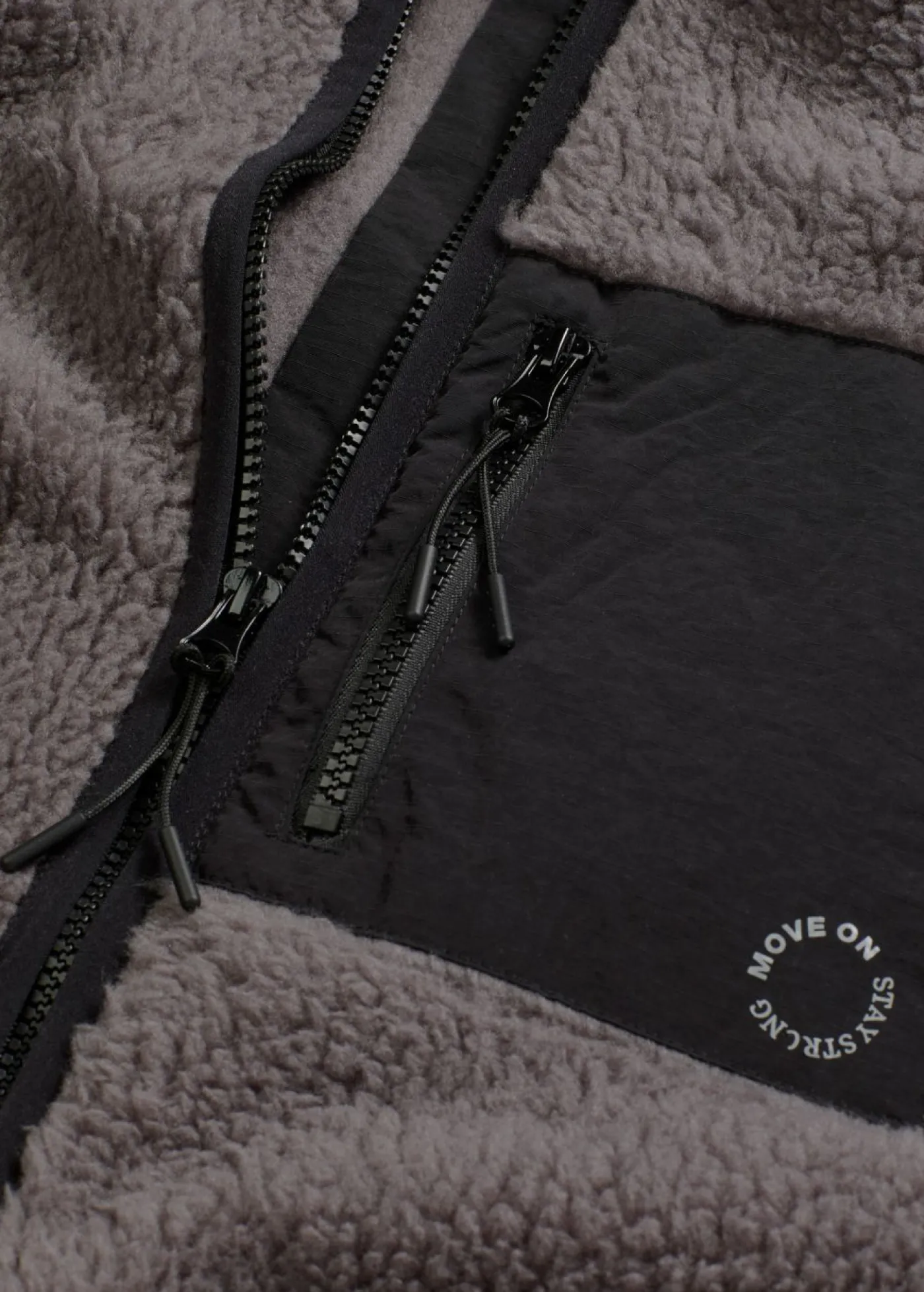 bonprix bonprix Chaqueta deportiva funcional con corte holgado Pizarra + negro Discount