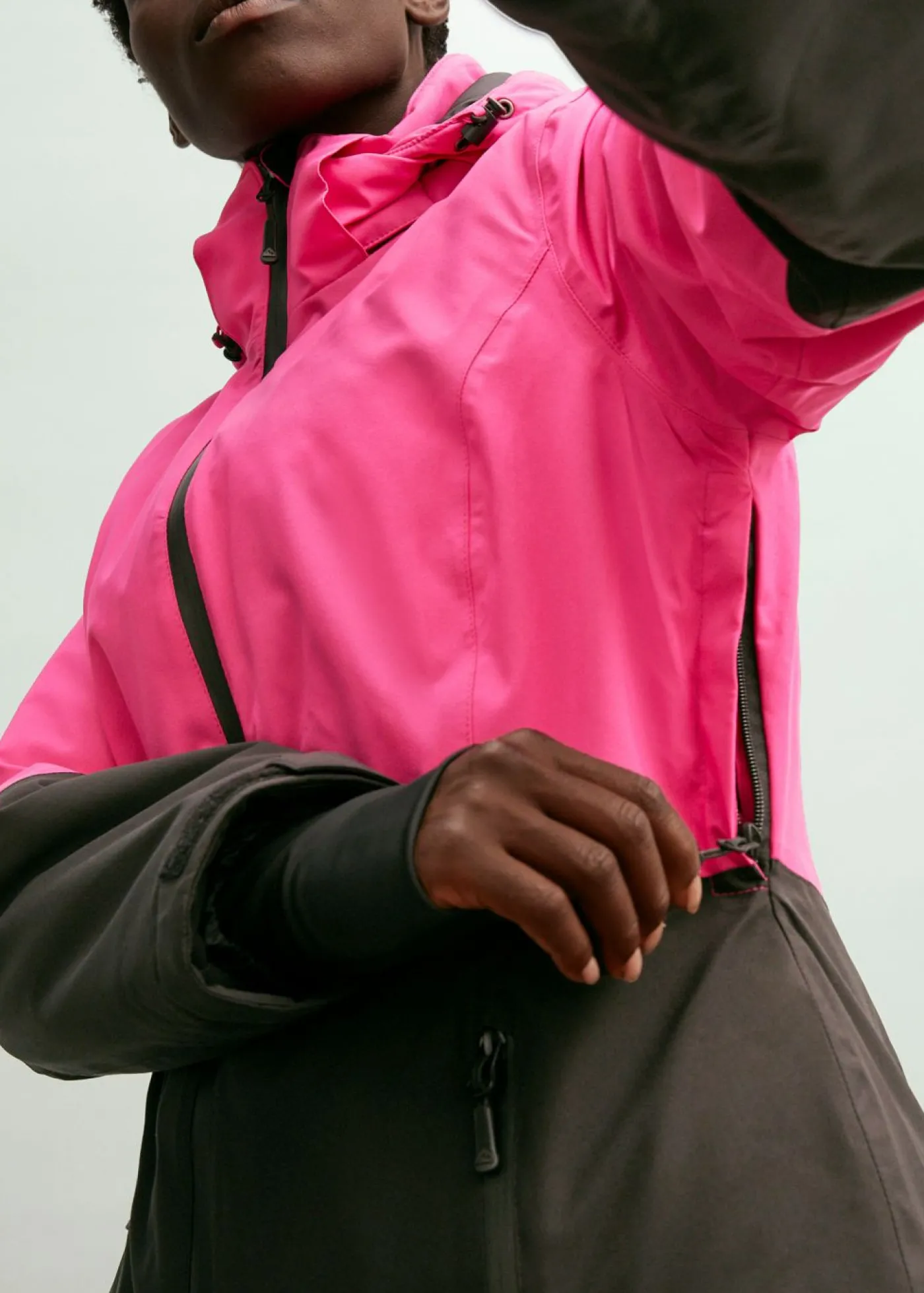 bonprix bonprix Chaqueta funcional Magnolia-negro Clearance
