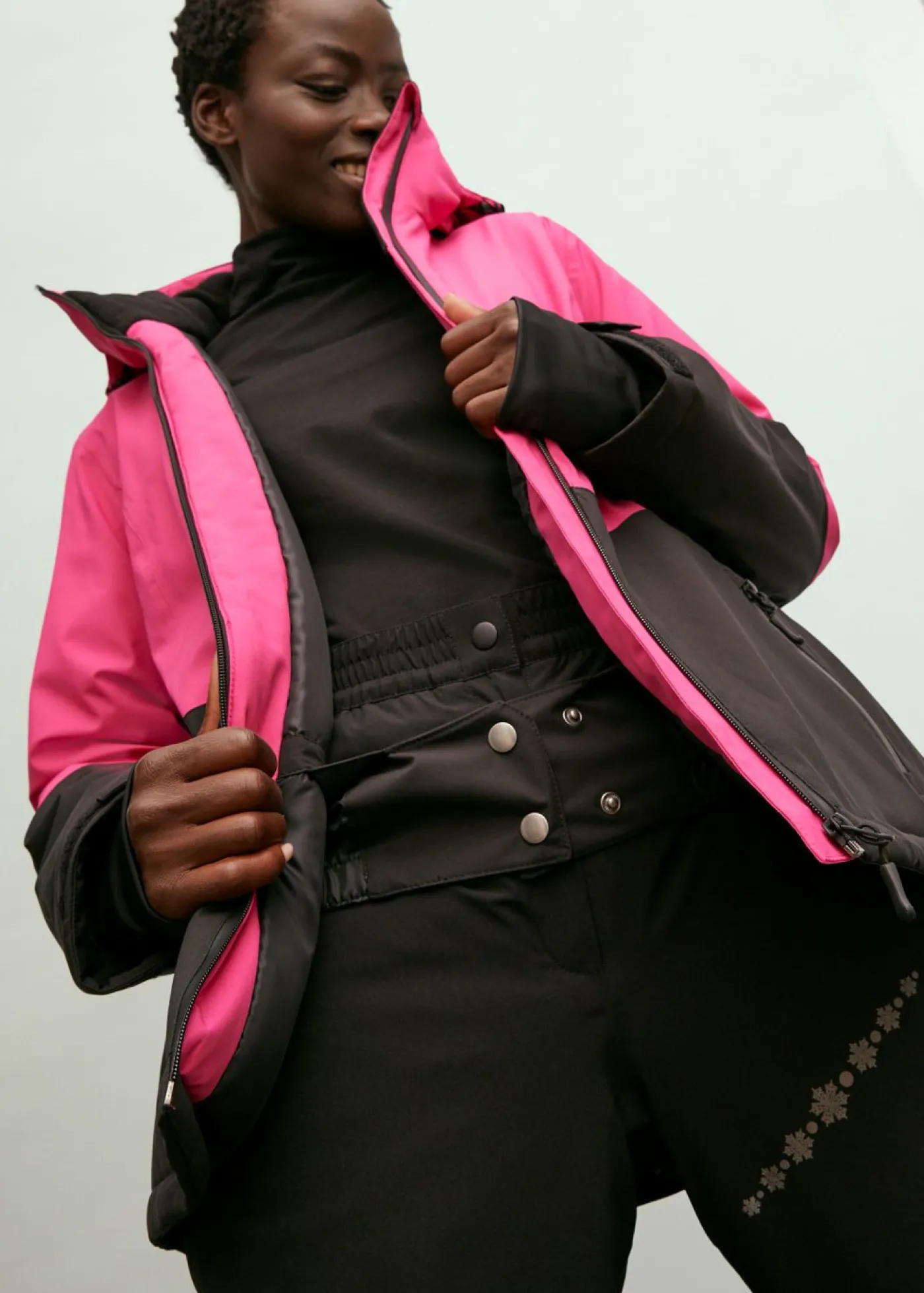 bonprix bonprix Chaqueta funcional Magnolia-negro Clearance