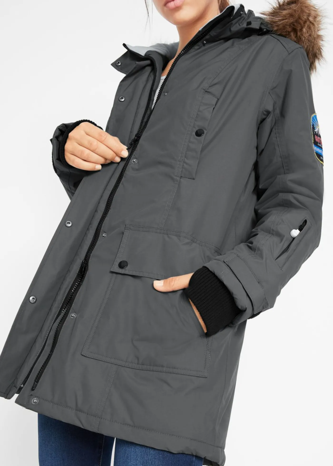 bonprix bonprix Chaqueta funcional de trekking con capucha, diseño largo y tejido impermeable pizarra