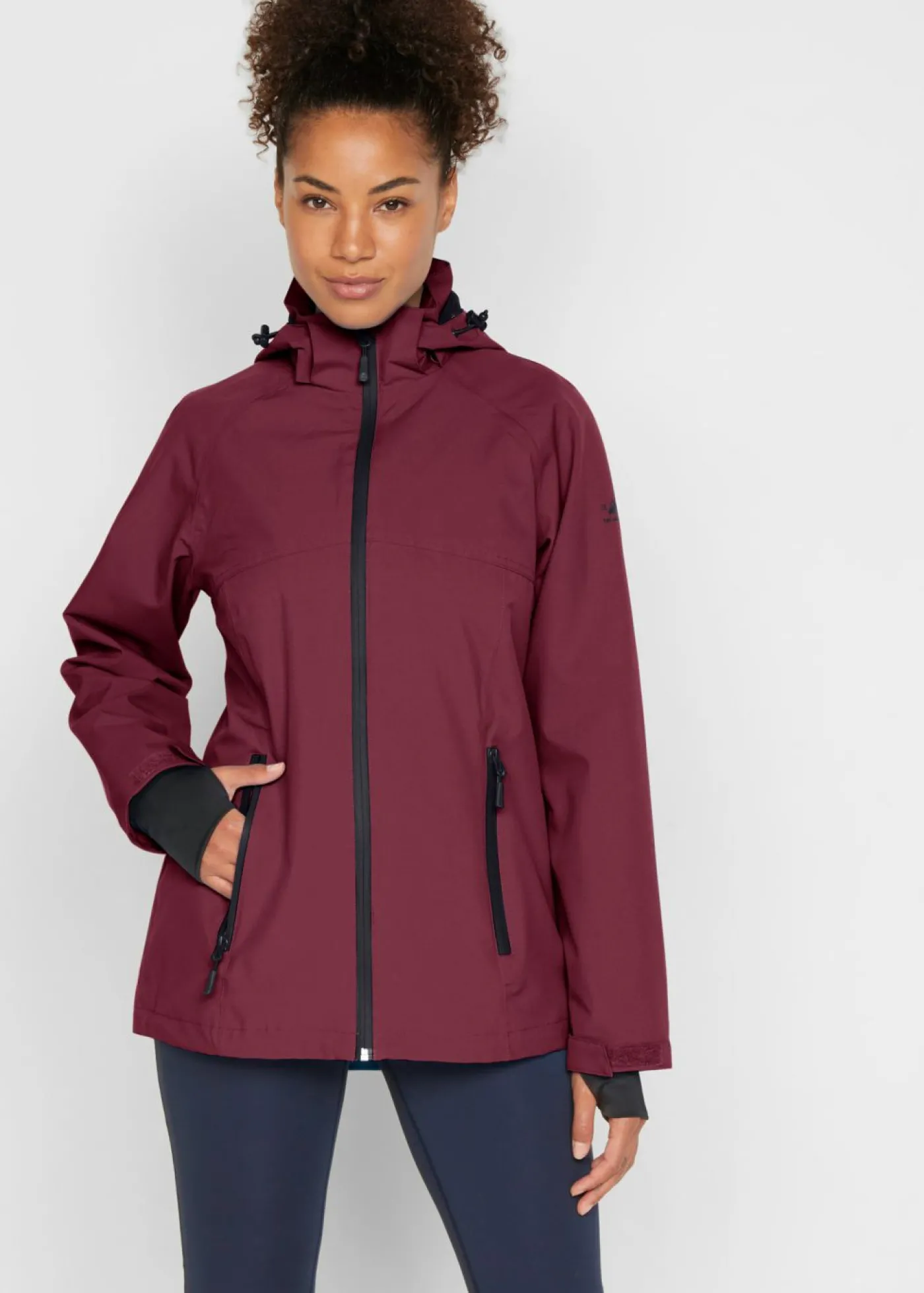 bonprix bonprix Chaqueta funcional impermeable con detalles reflectantes rojo avellana Outlet